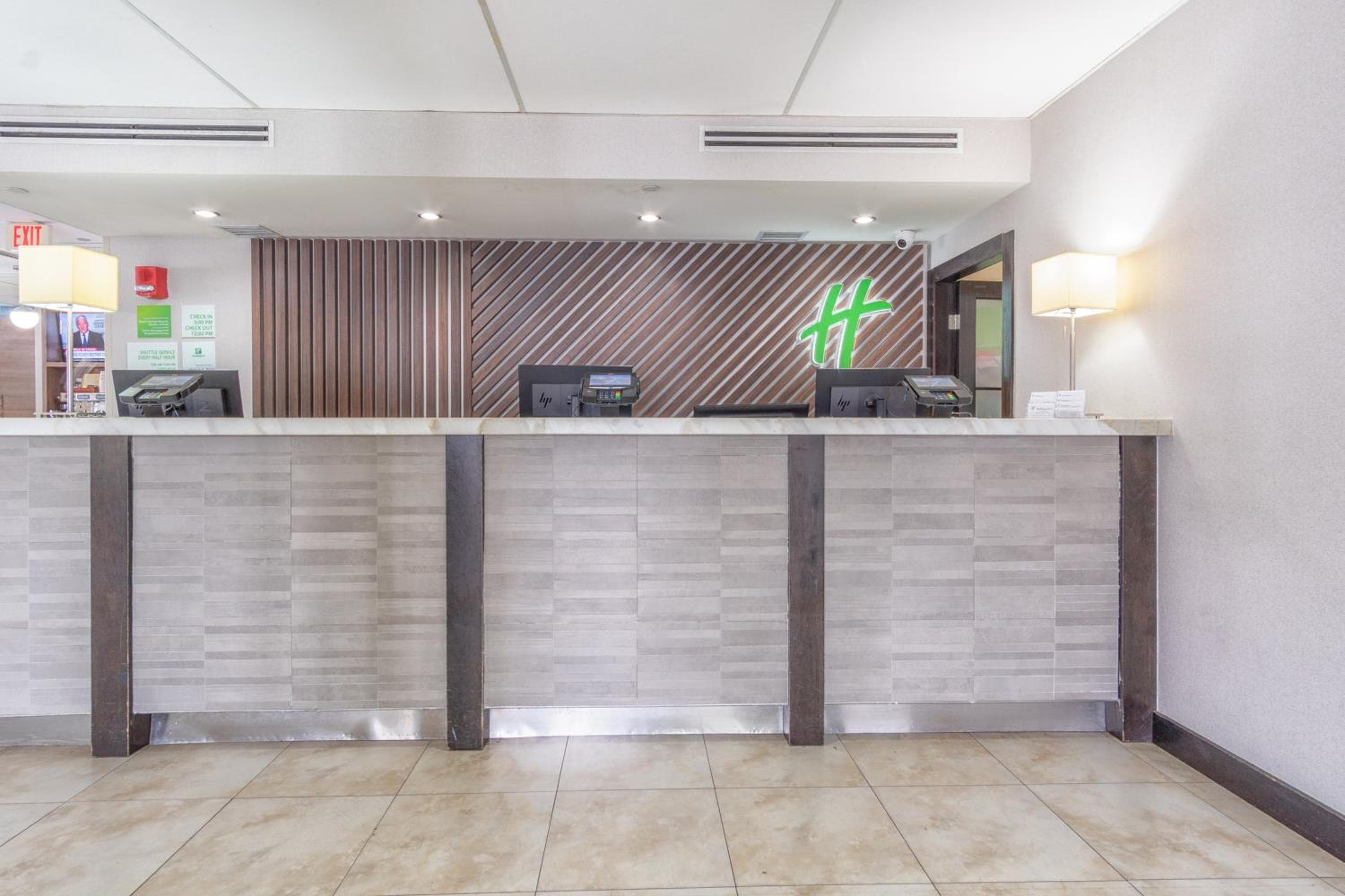 Holiday Inn Miami International Airport, ein IHG Hotel — 9