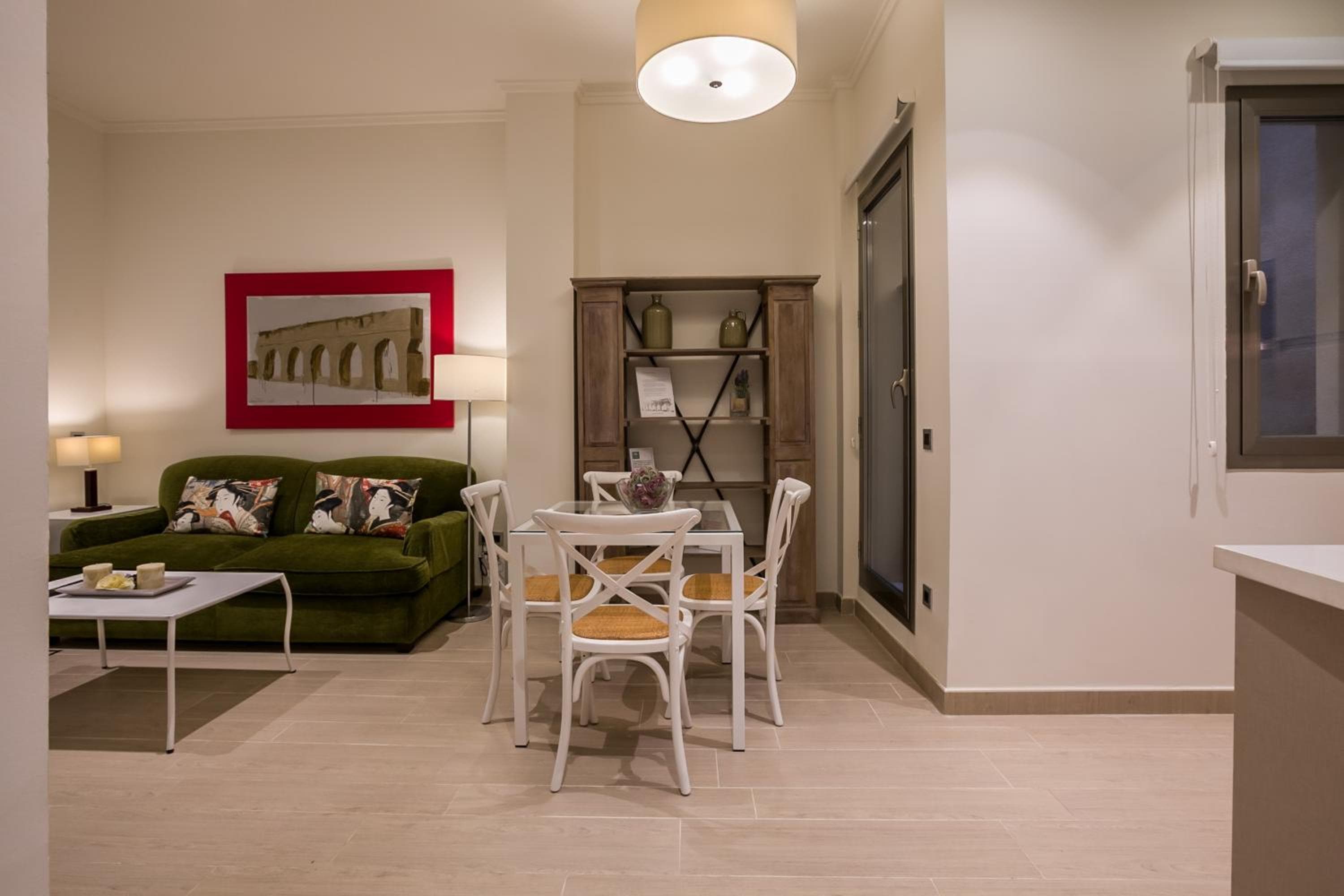 Welldone Cathedral Suites — 19