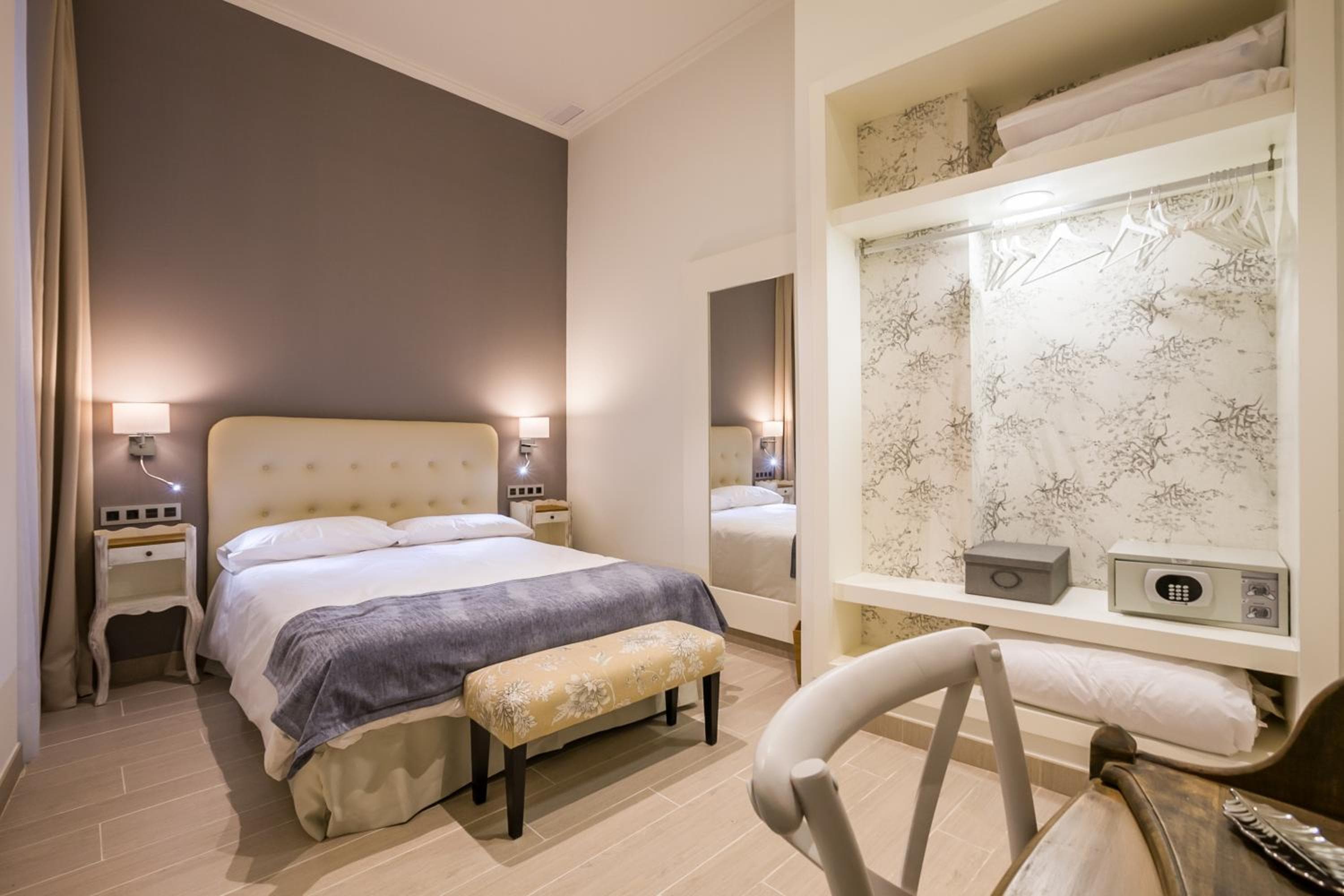 Welldone Cathedral Suites — 6