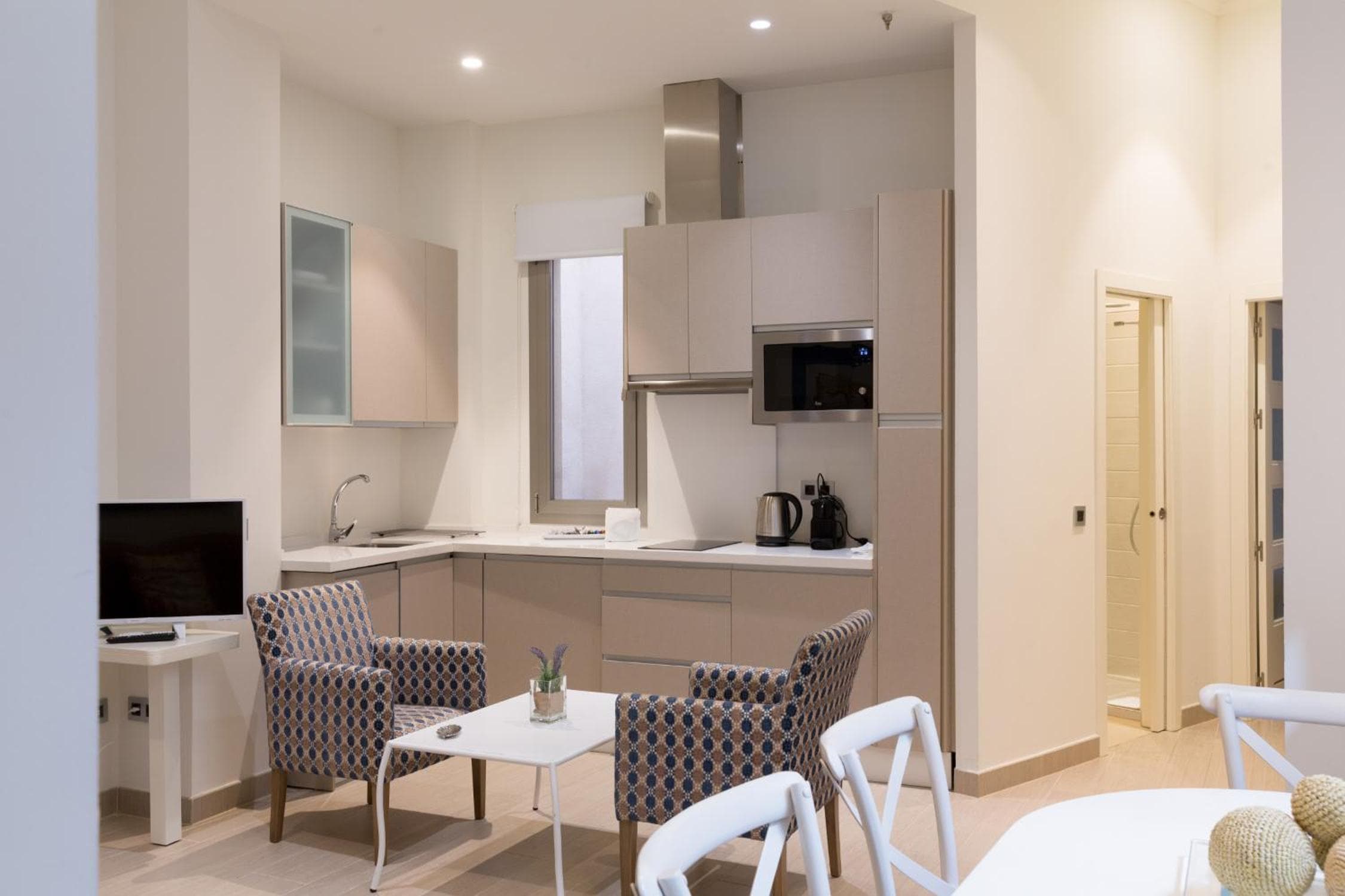 Welldone Cathedral Suites — 29