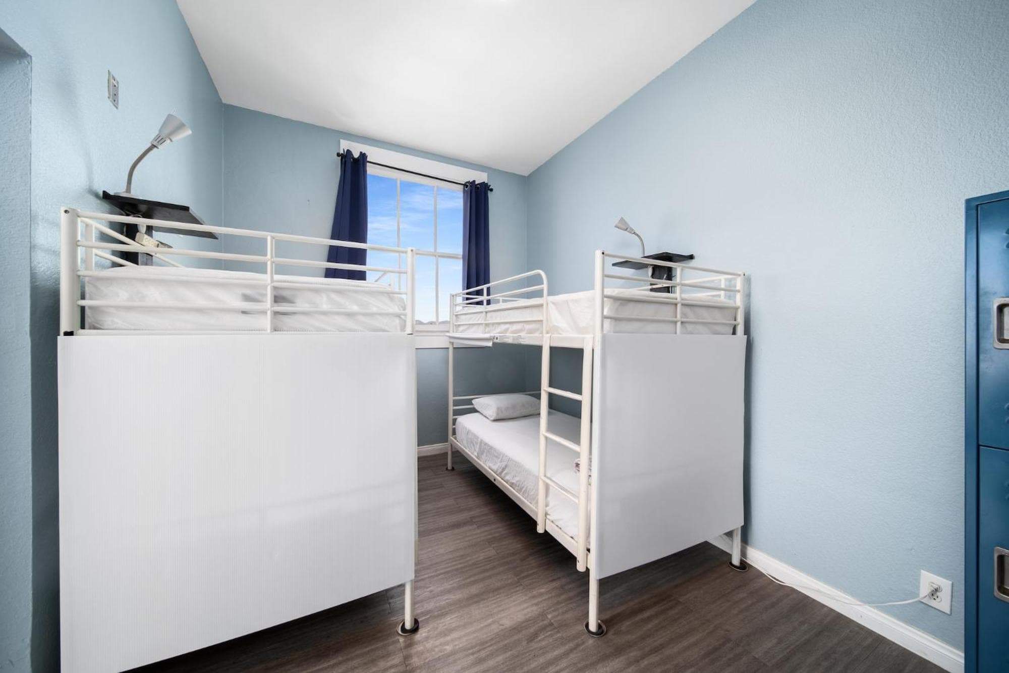 Samesun Venice Beach Hotel & Hostel — 24