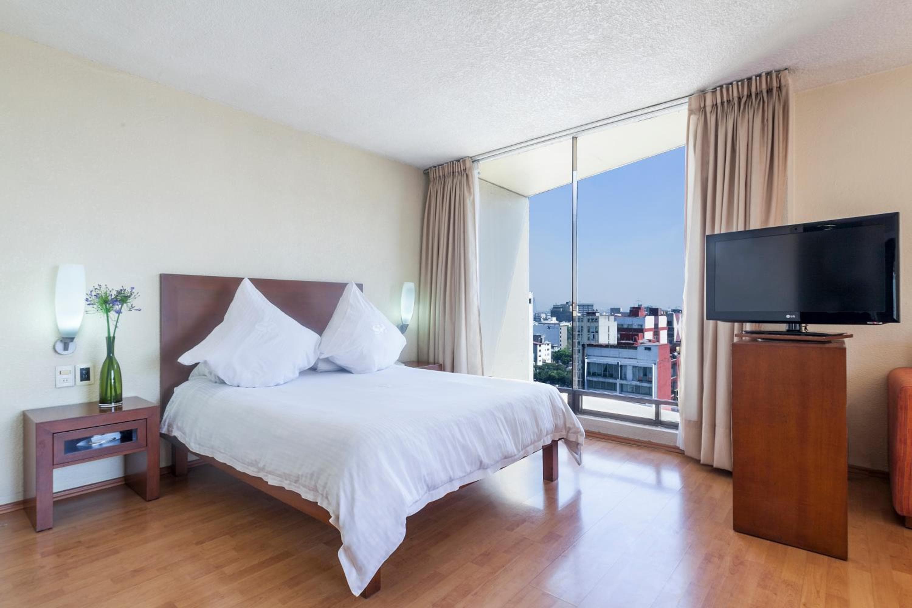Exe Suites San Marino — 19
