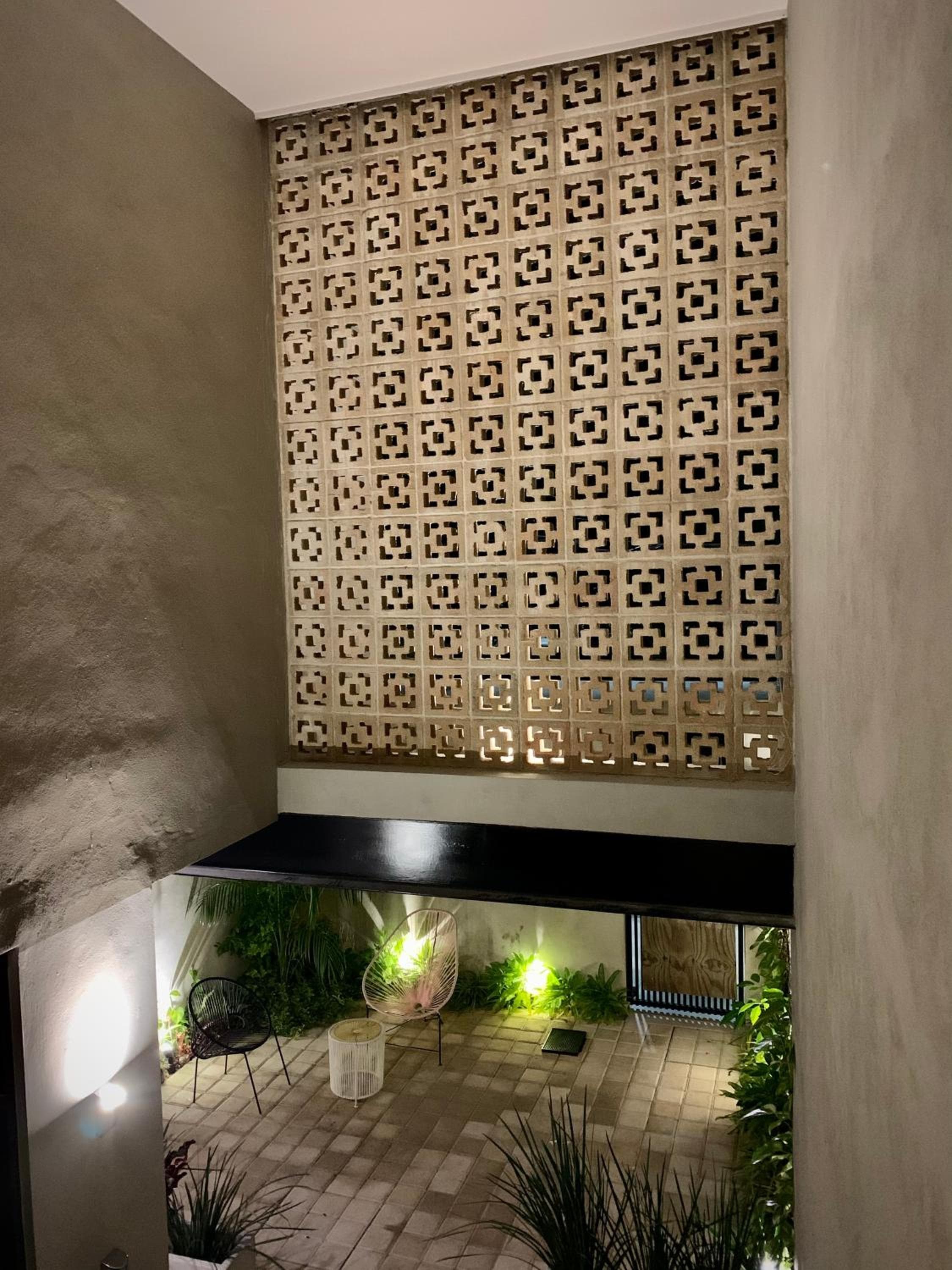 Las Palmas Studios — 23