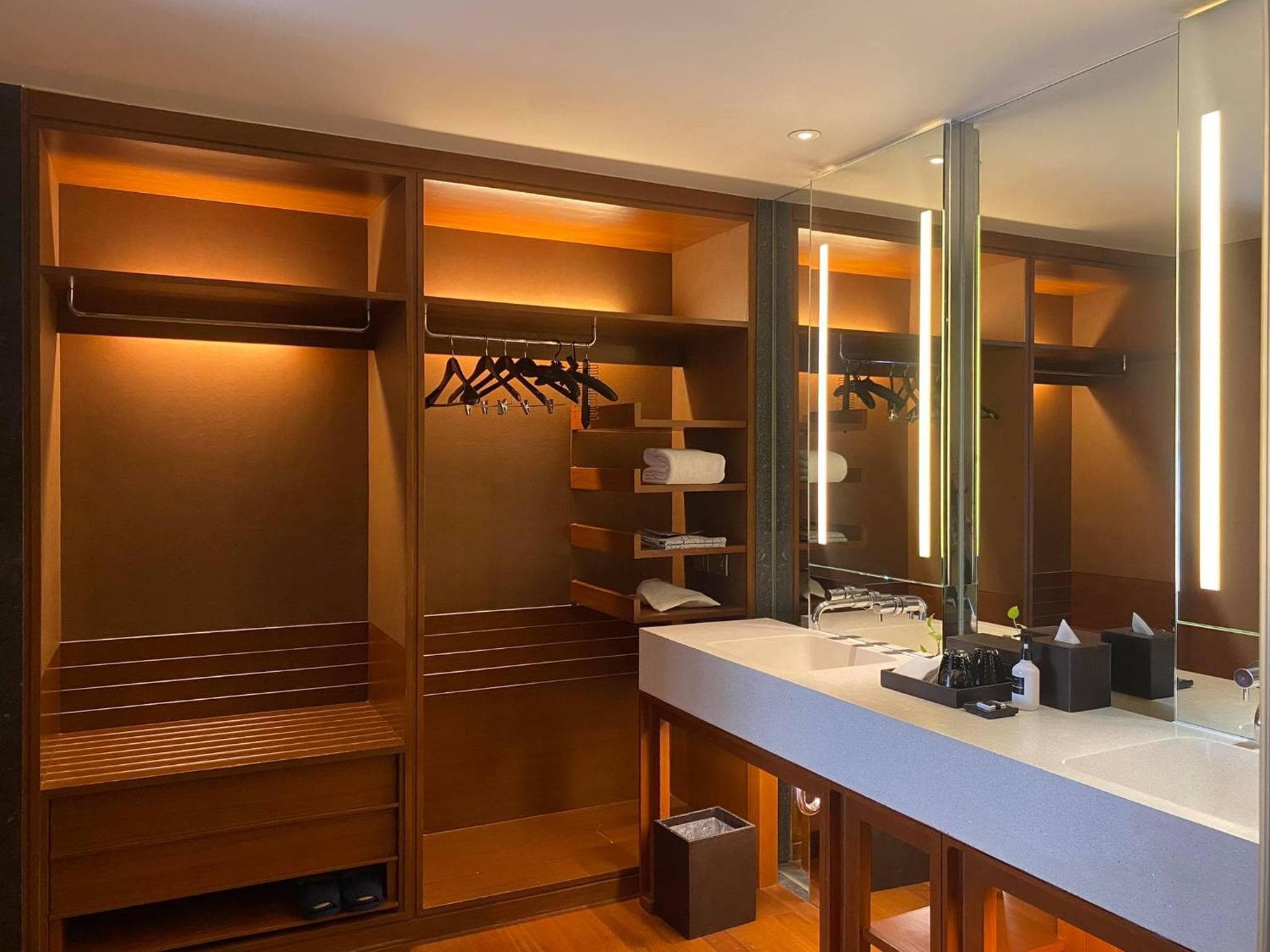 Hotel Hansar Bangkok — 5