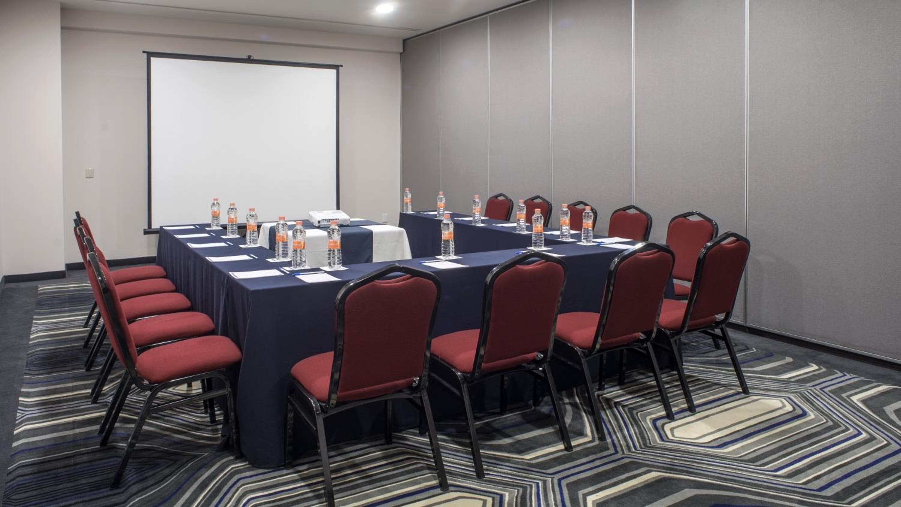 Holiday Inn Express Mexico- Toreo by IHG — 14
