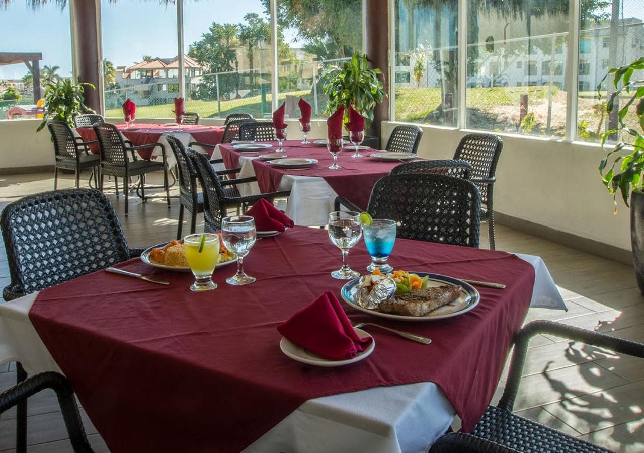 Park Royal Homestay Los Cabos — 4