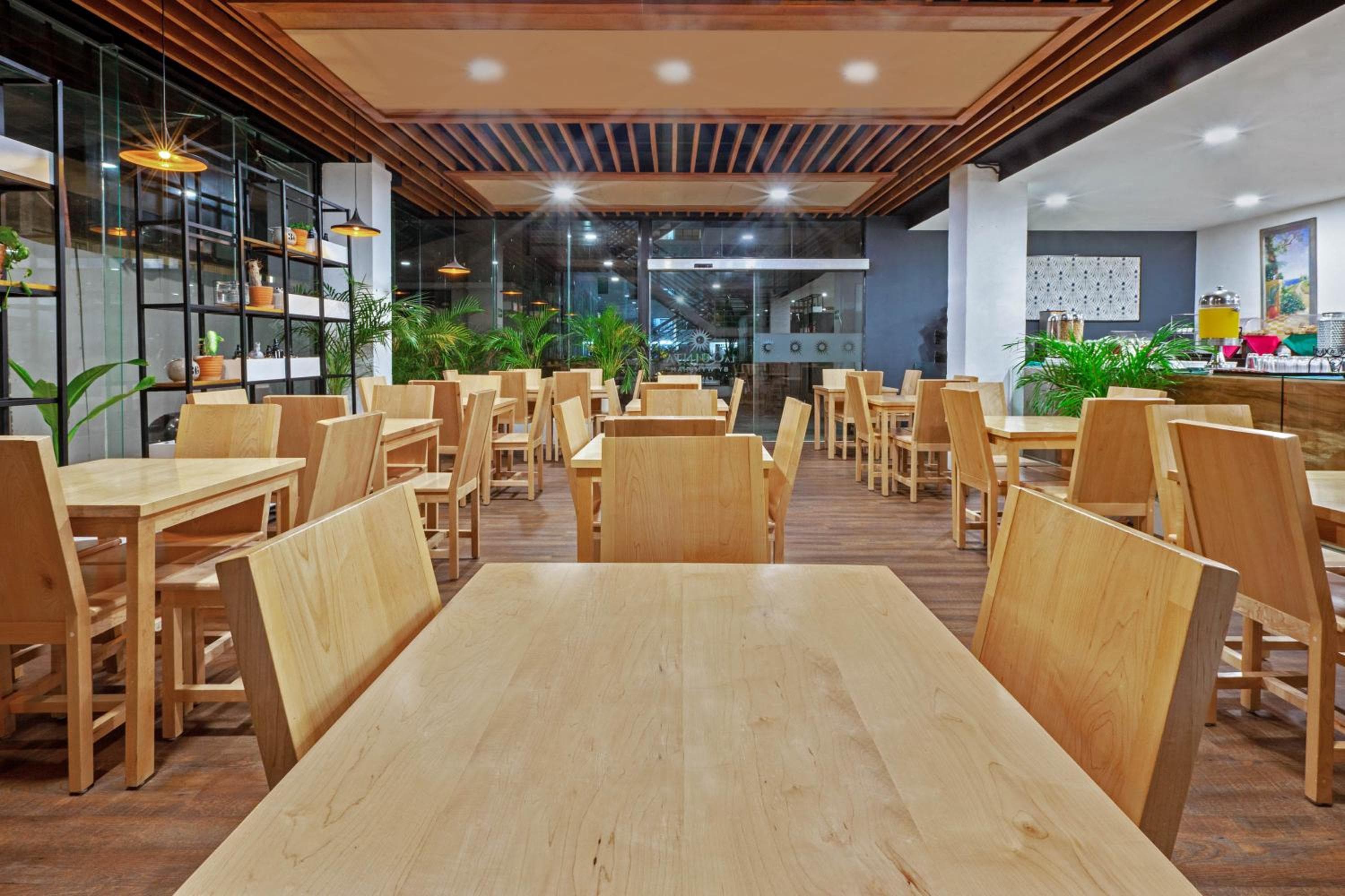 Wyndham Garden Cancun Downtown — 13