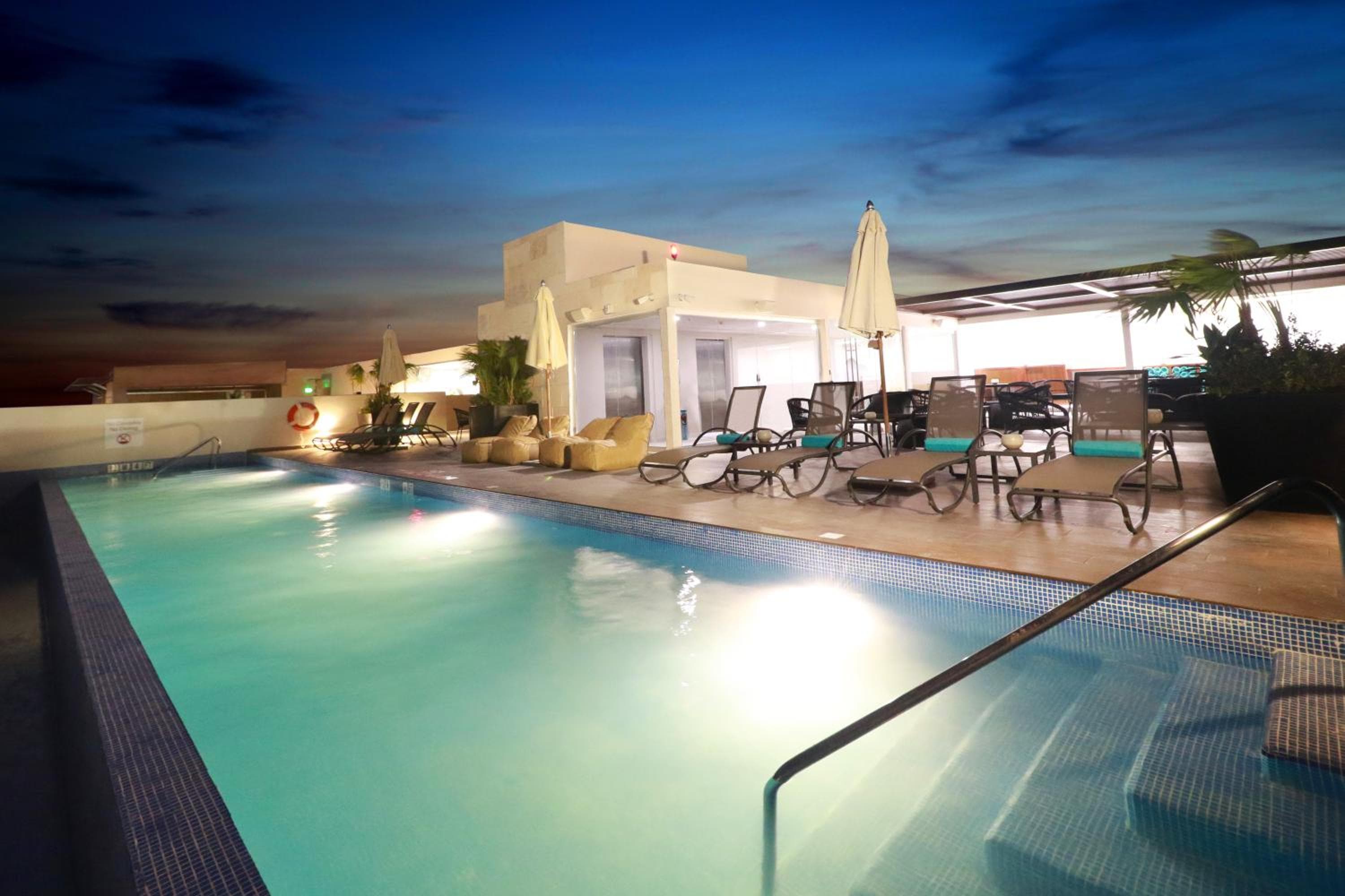 Holiday Inn Express & Suites - Playa del Carmen by IHG — 9