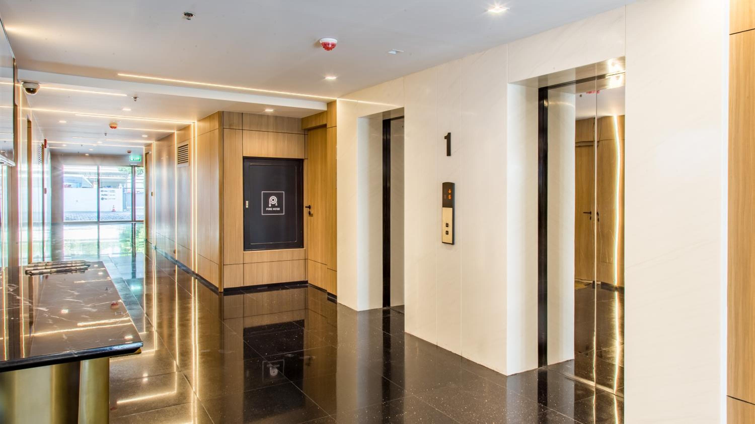 Oakwood Residence Sukhumvit Thonglor Bangkok -> Oakwood Residence Sukhumvit Thonglor Bangkok — 3