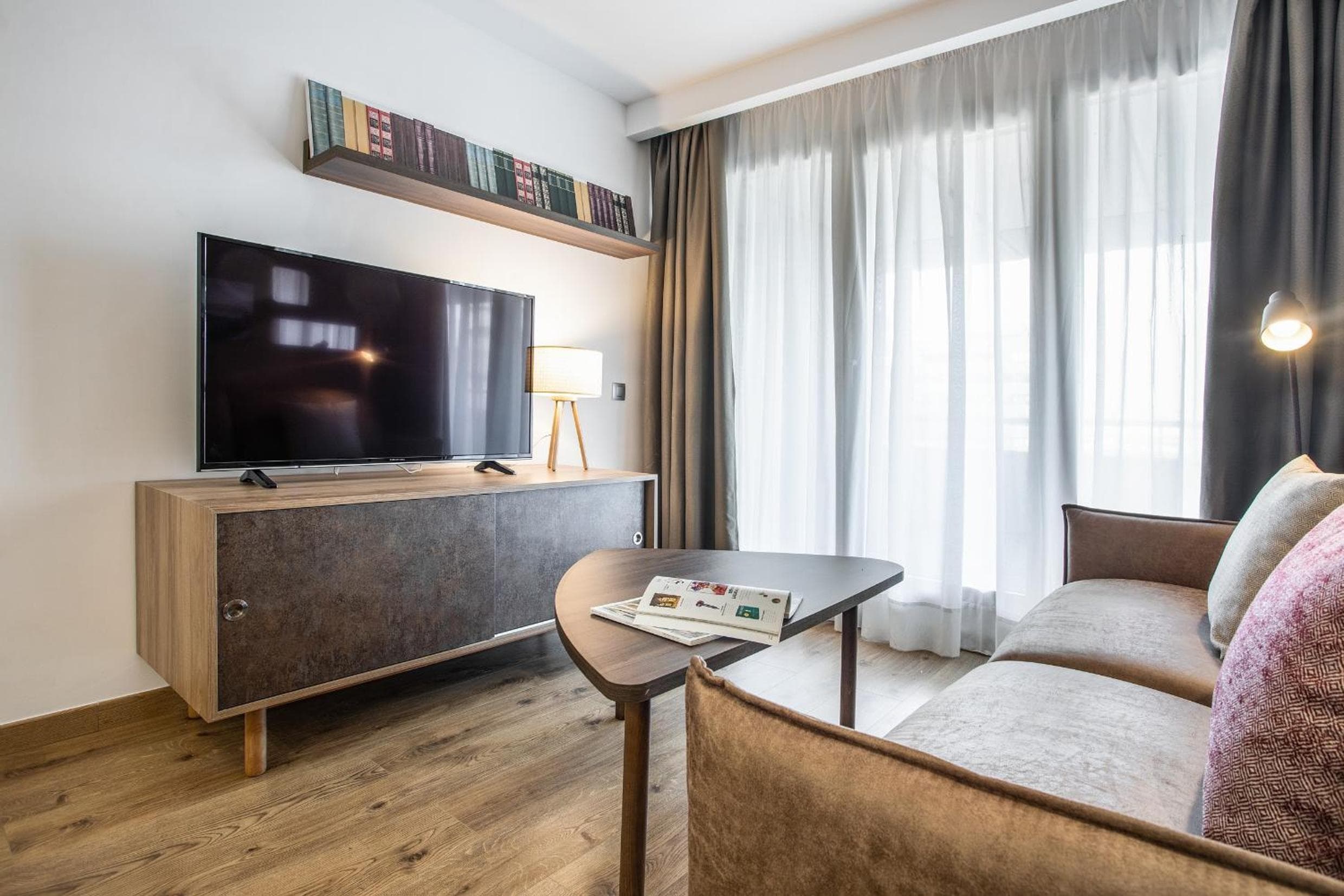 Pierre & Vacances Apartamentos Edificio Eurobuilding 2 — 6