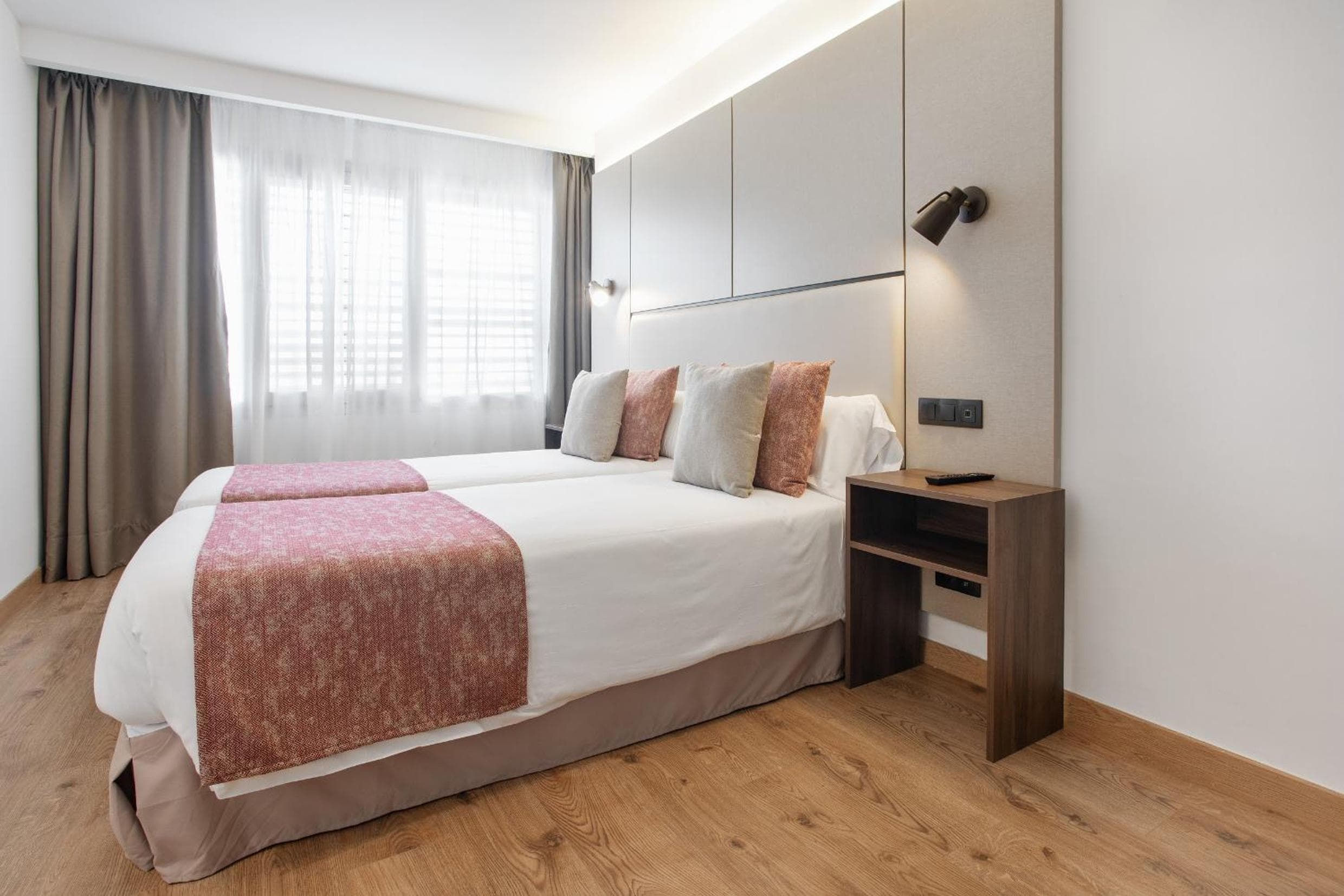 Pierre & Vacances Apartamentos Edificio Eurobuilding 2 — 20