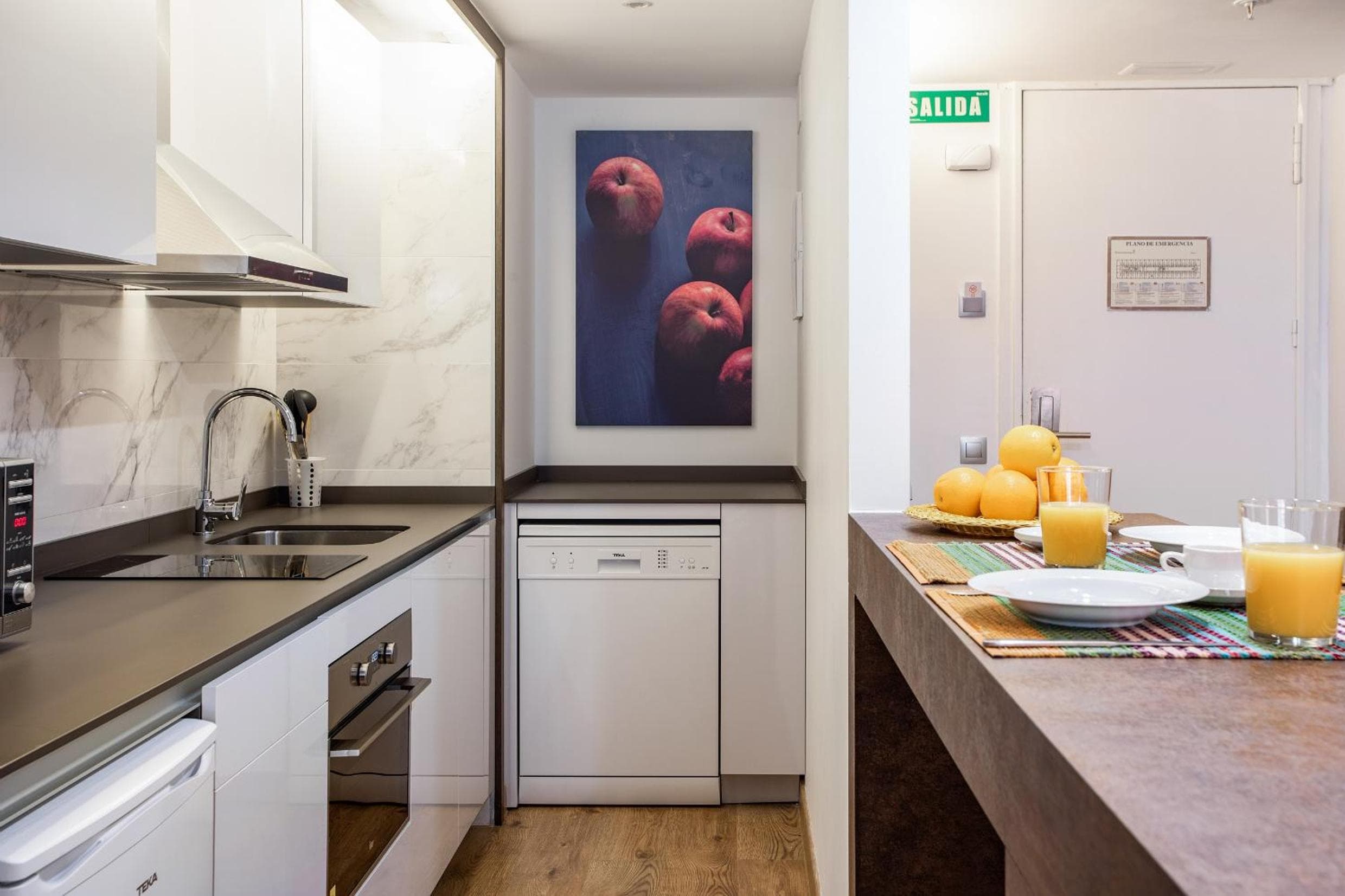 Pierre & Vacances Apartamentos Edificio Eurobuilding 2 — 24