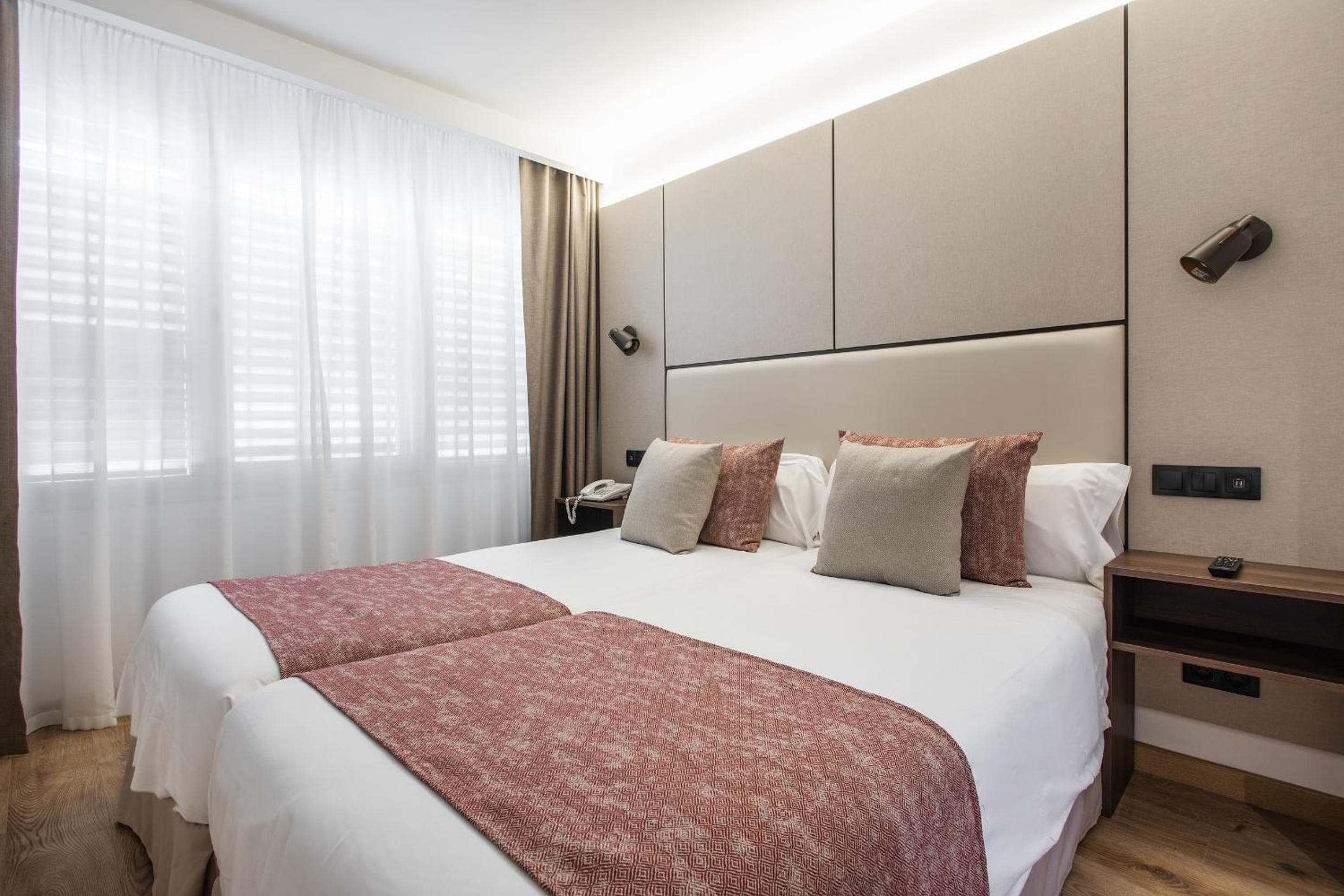 Pierre & Vacances Apartamentos Edificio Eurobuilding 2 — 10