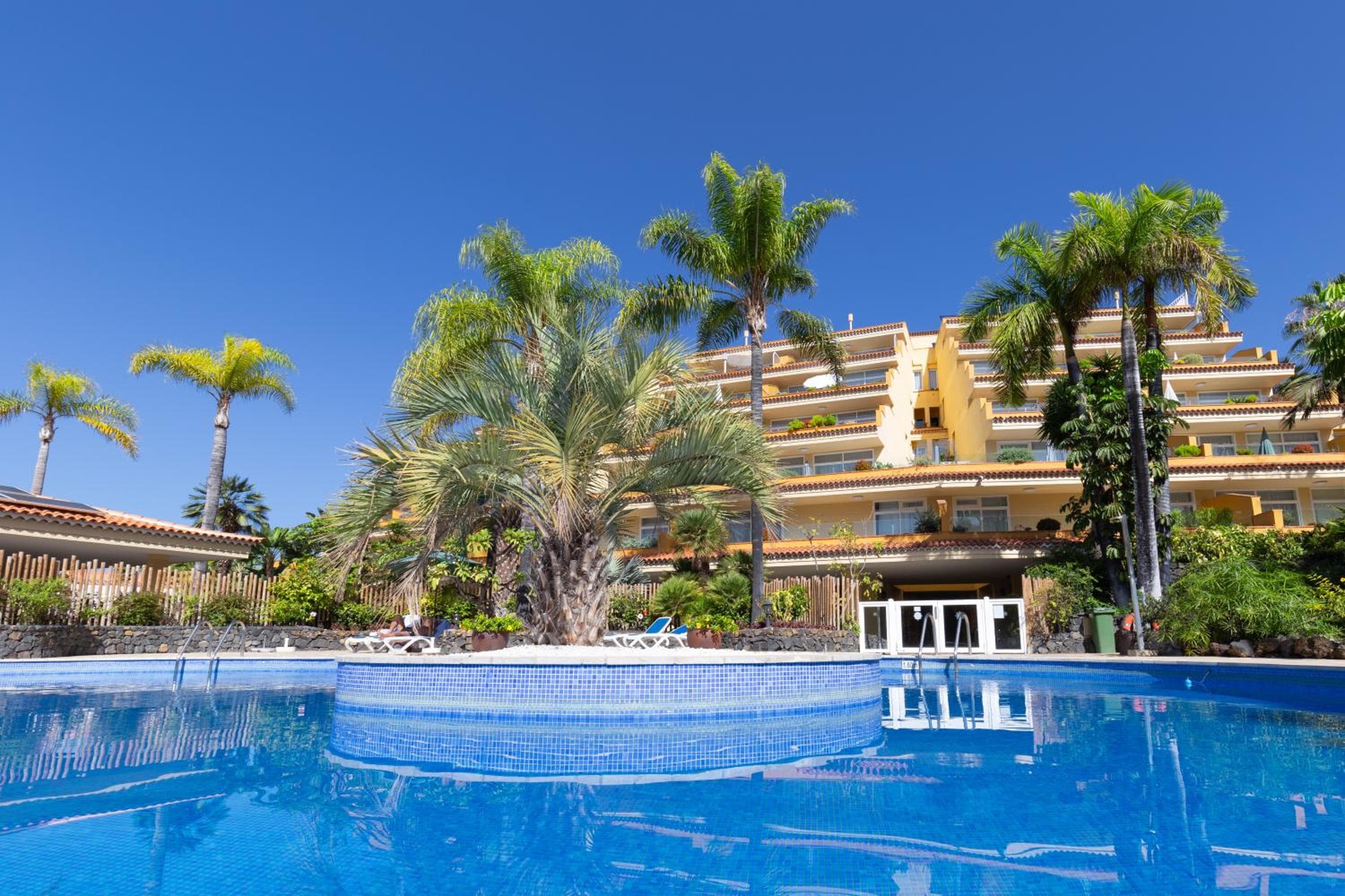 Apartamentos Tigaiga Suites — 1