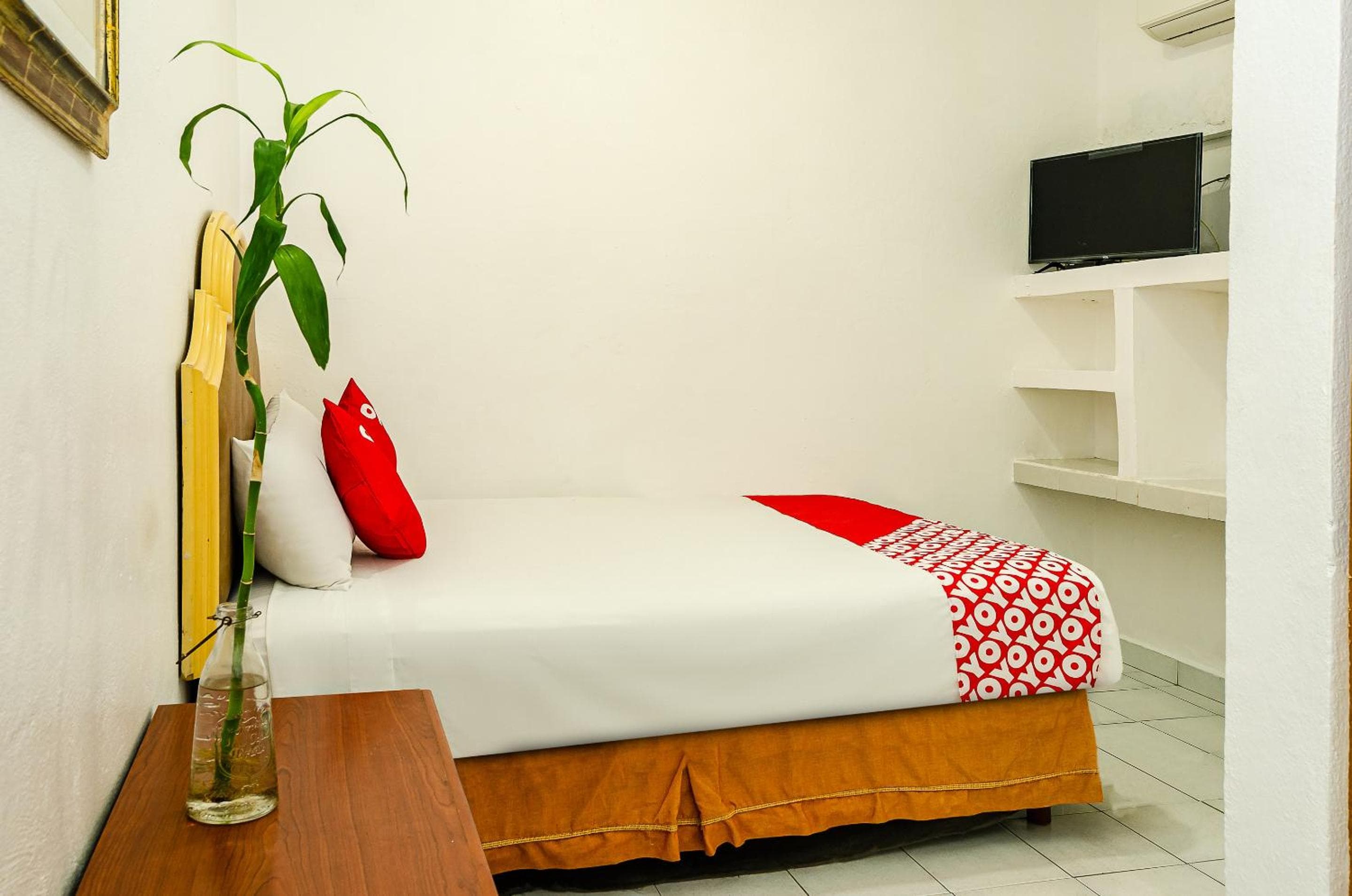 OYO Hotel Cabo Del Sur, Cabo San Lucas — 17