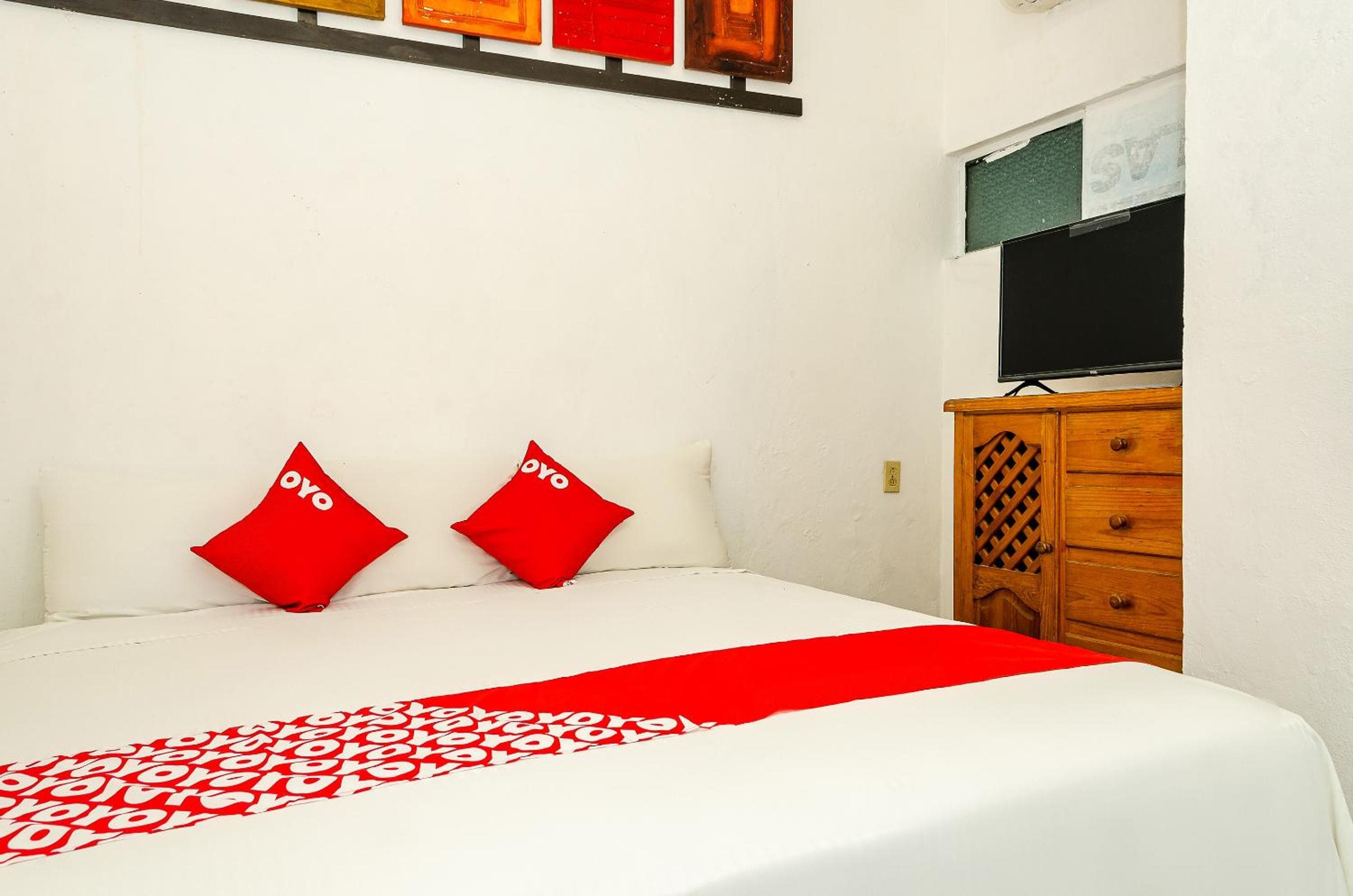OYO Hotel Cabo Del Sur, Cabo San Lucas — 12