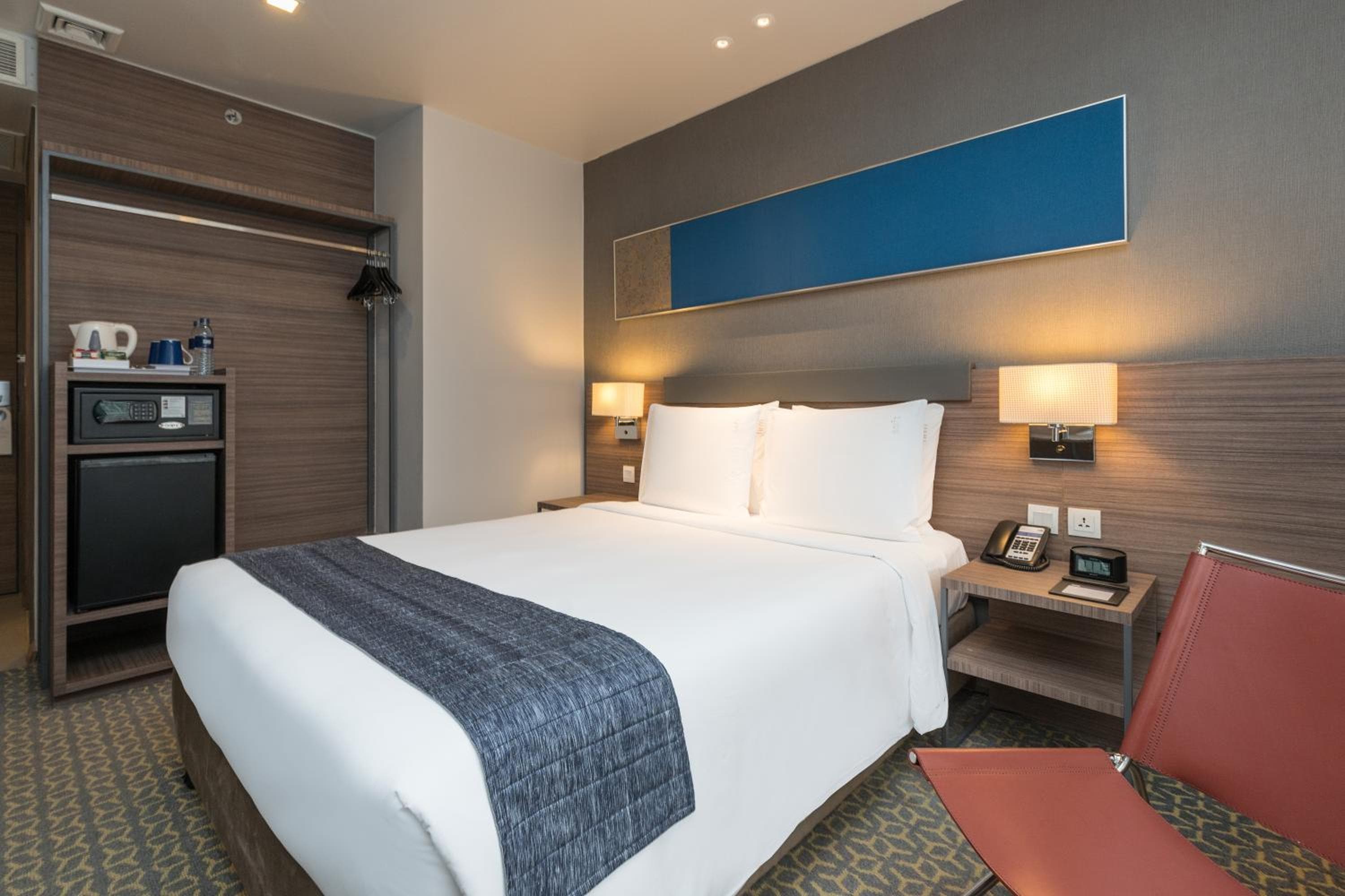 Holiday Inn Express Bangkok Sathorn, un hotel IHG — 12