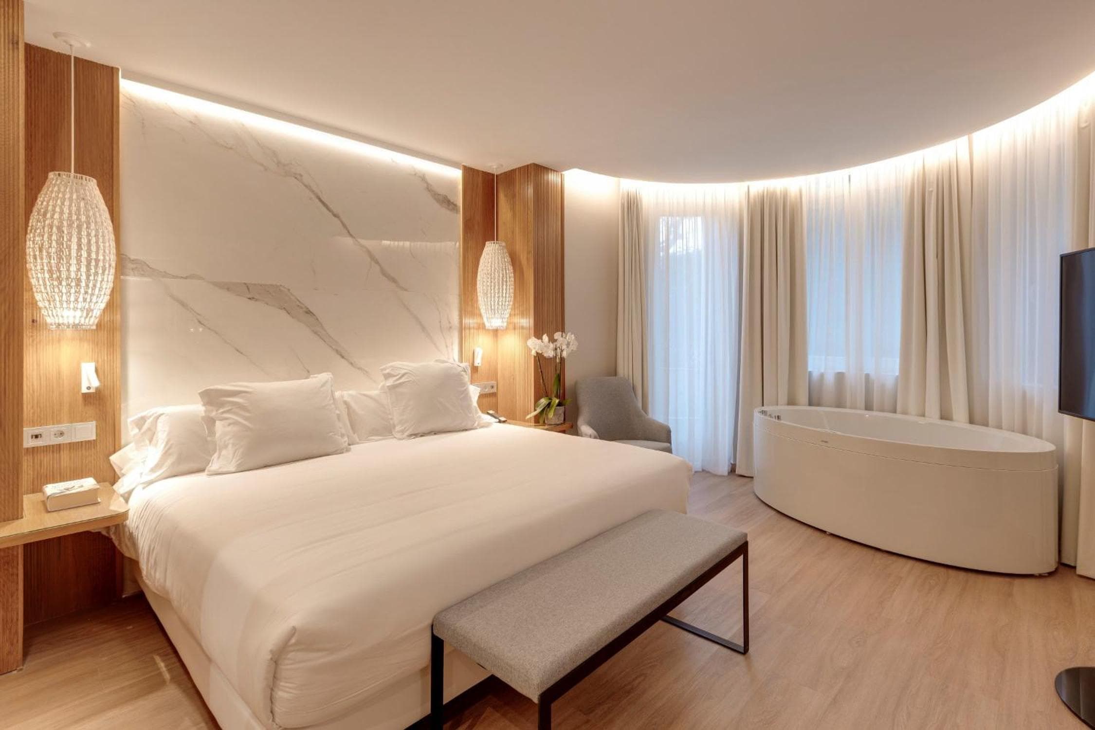 Hotel Boutique Mirlo Barcelona — 8