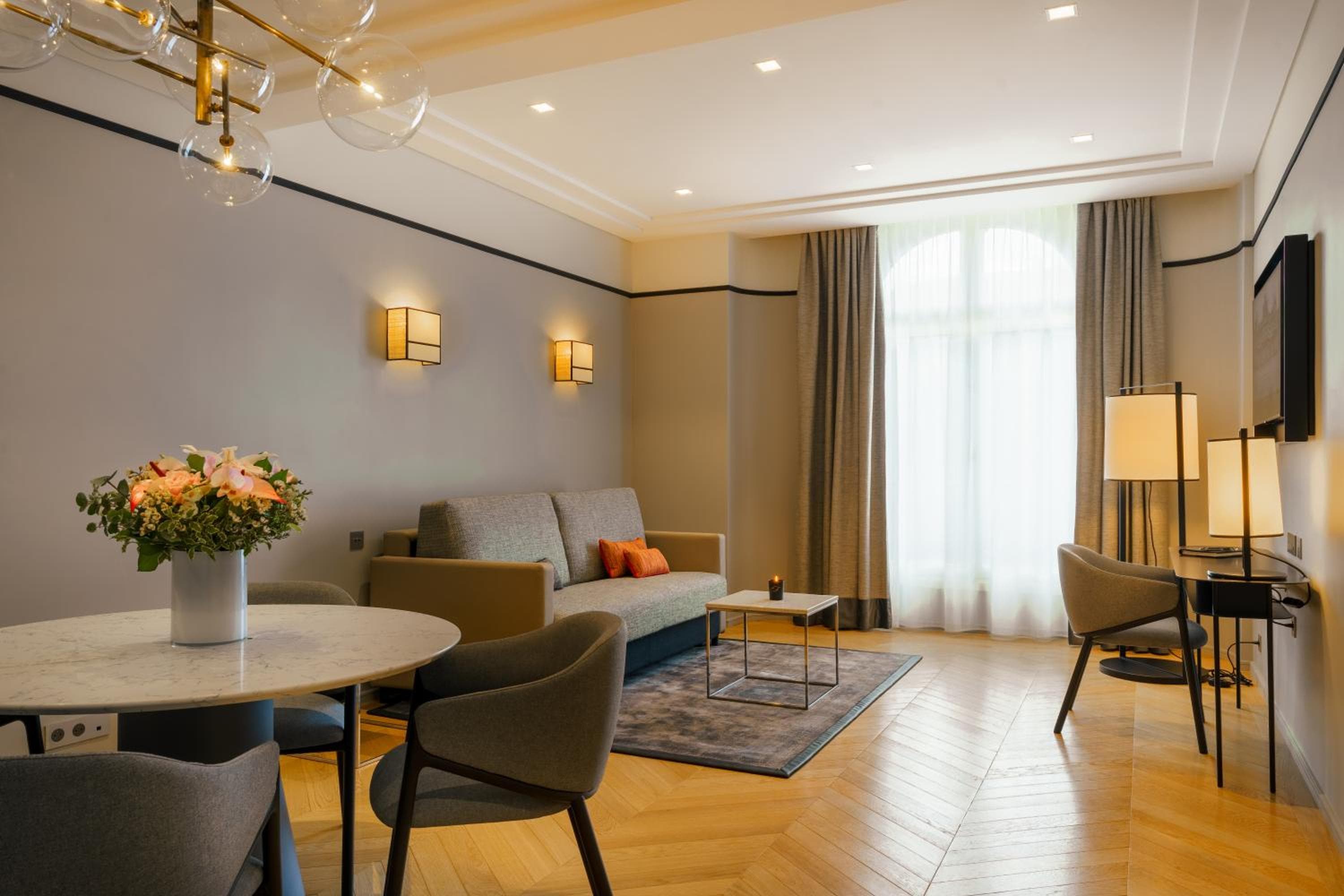 Fraser Suites Le Claridge Champs-Elysées — 9