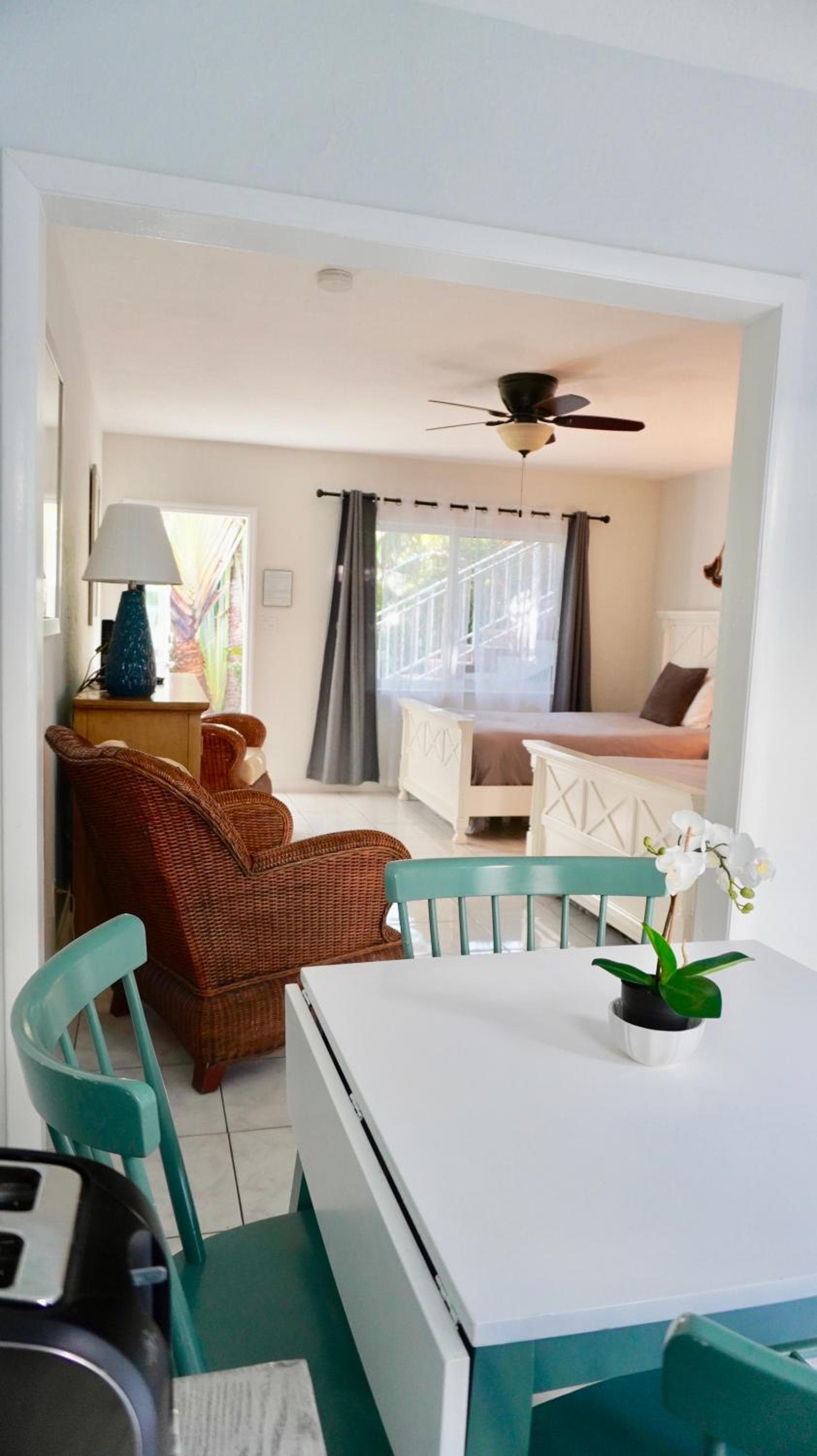 4145 By The Sea Inn & Suites — 3