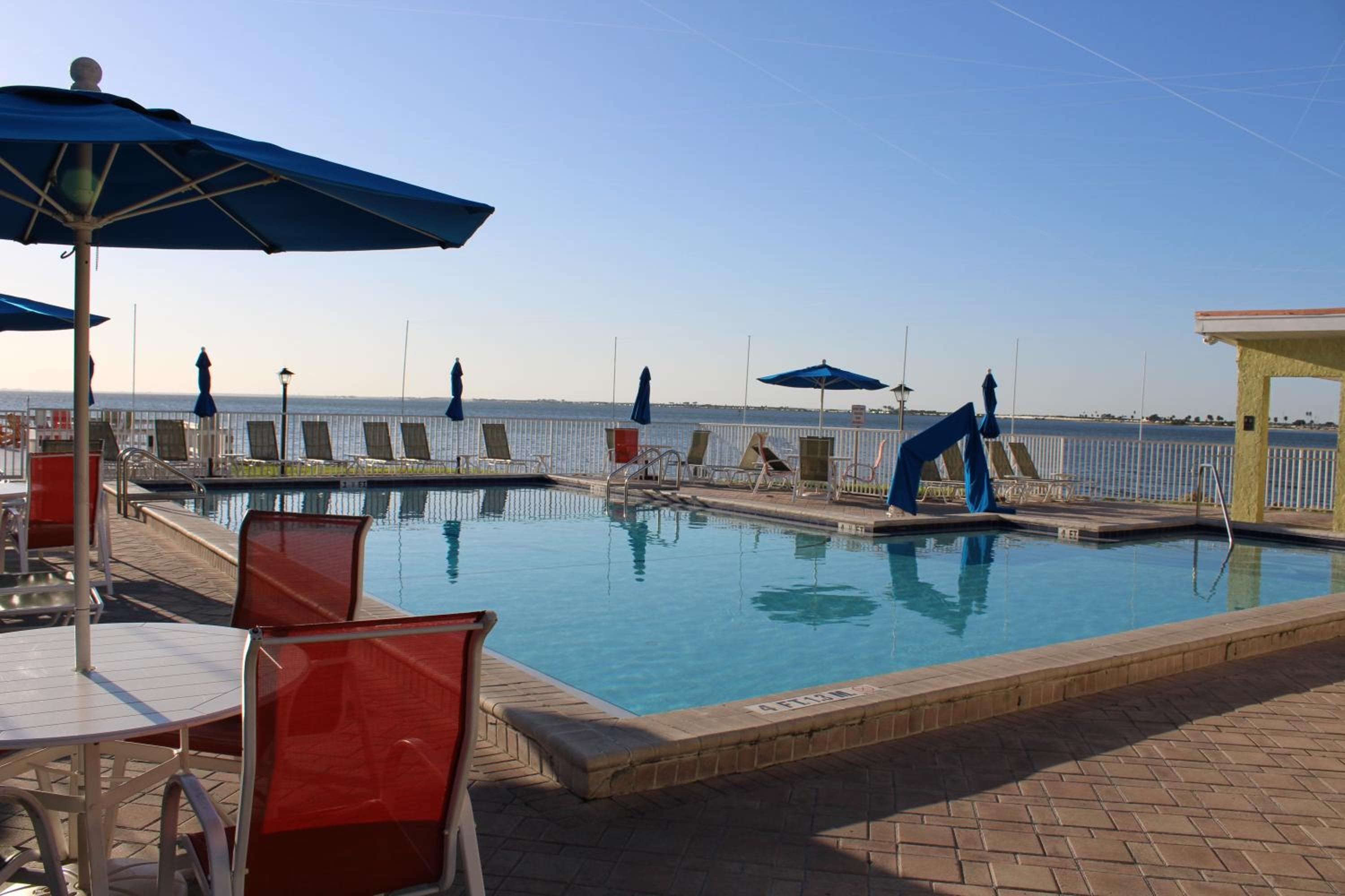 Sailport Waterfront Suites — 22