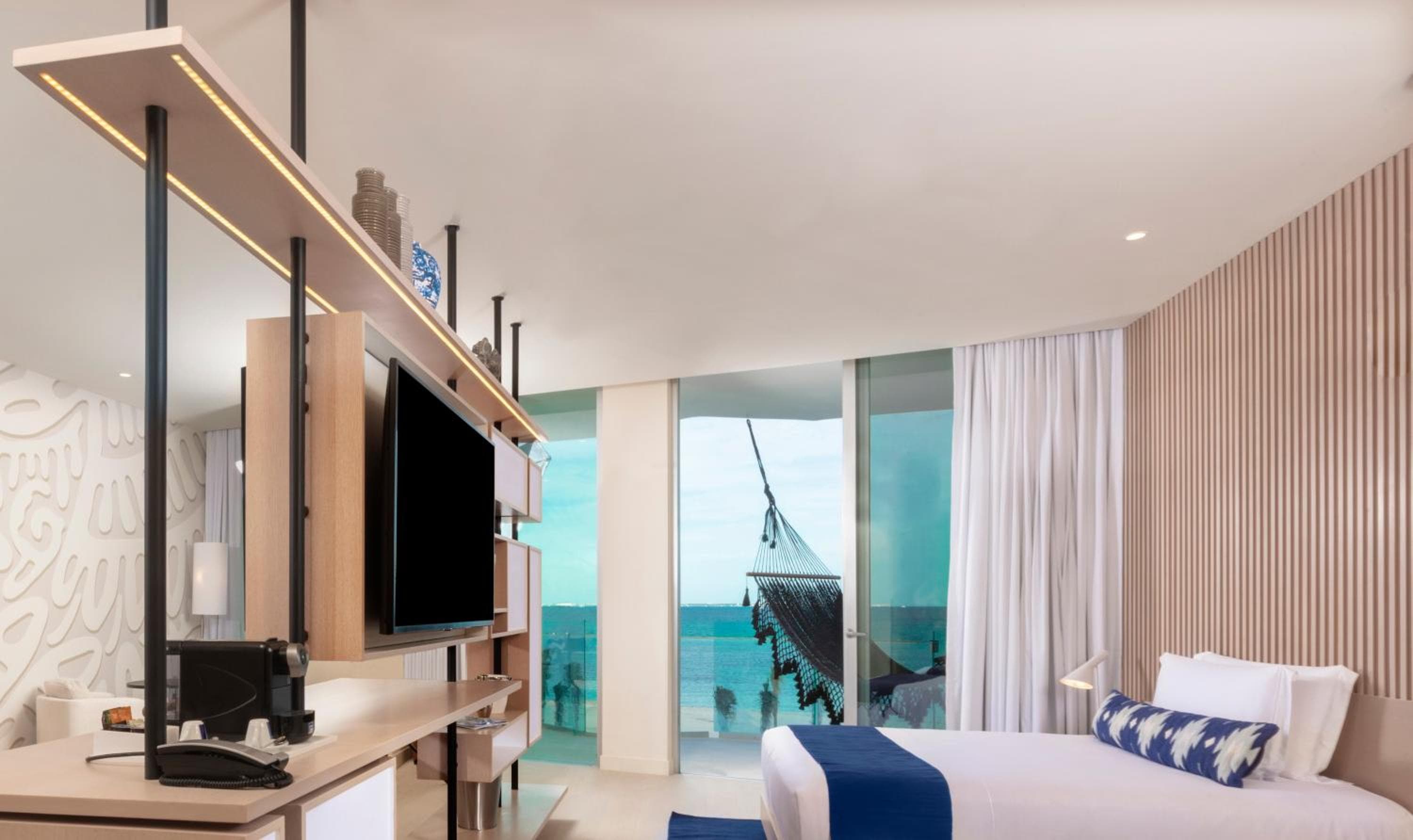 SLS Cancun — 25