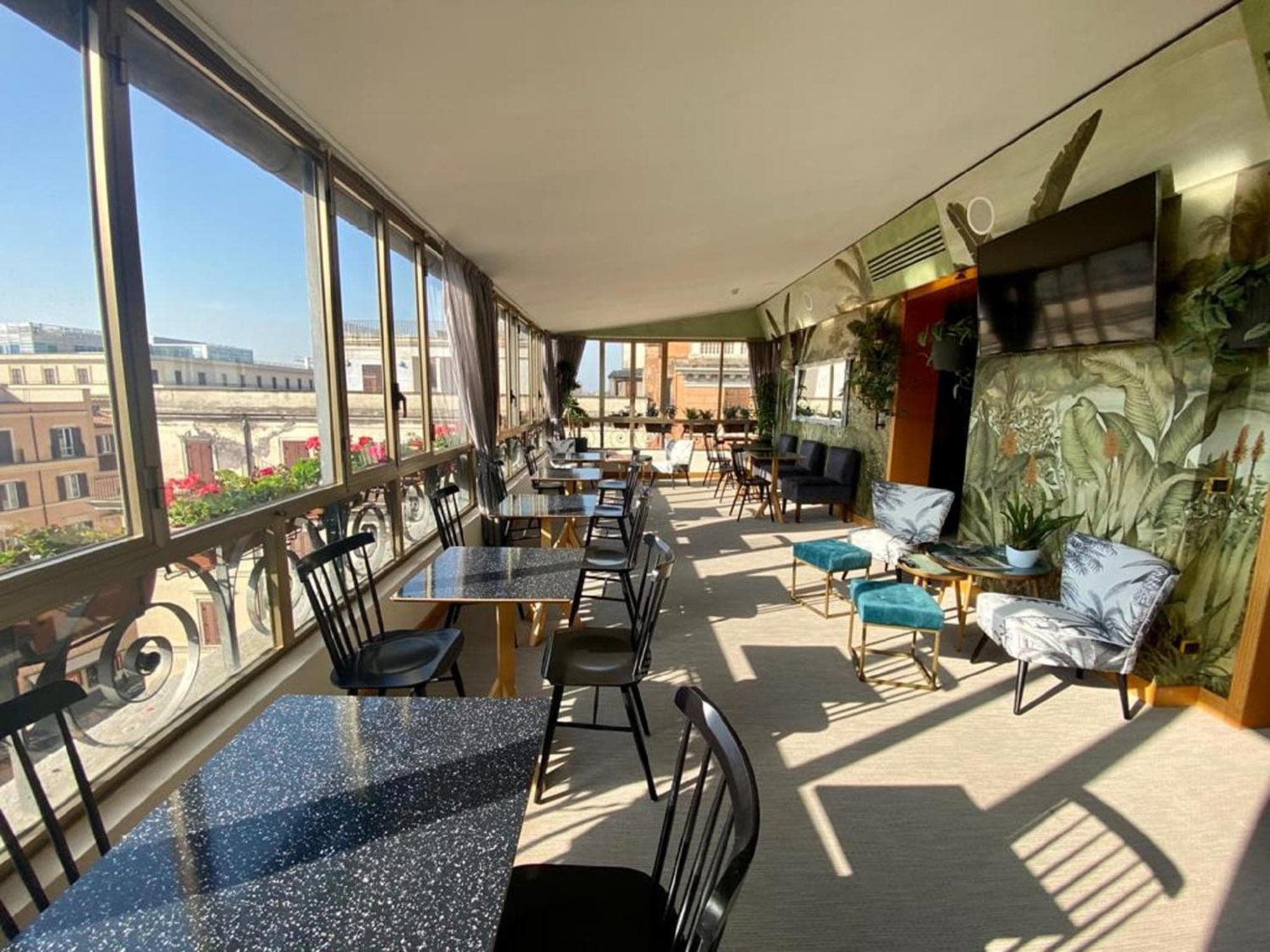 Hotel Tritón — 19