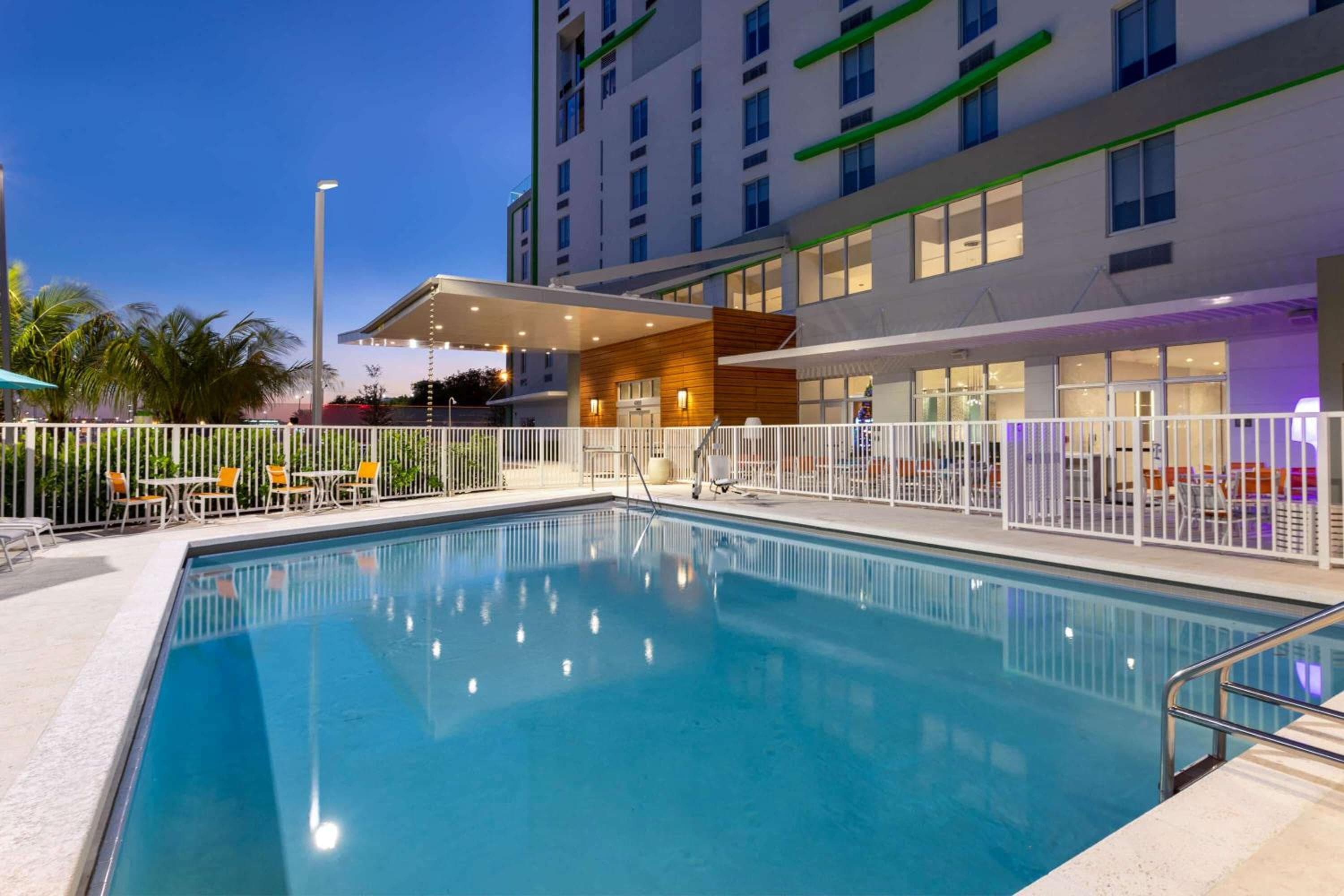 Wyndham Garden Aeropuerto Internacional de Miami — 4