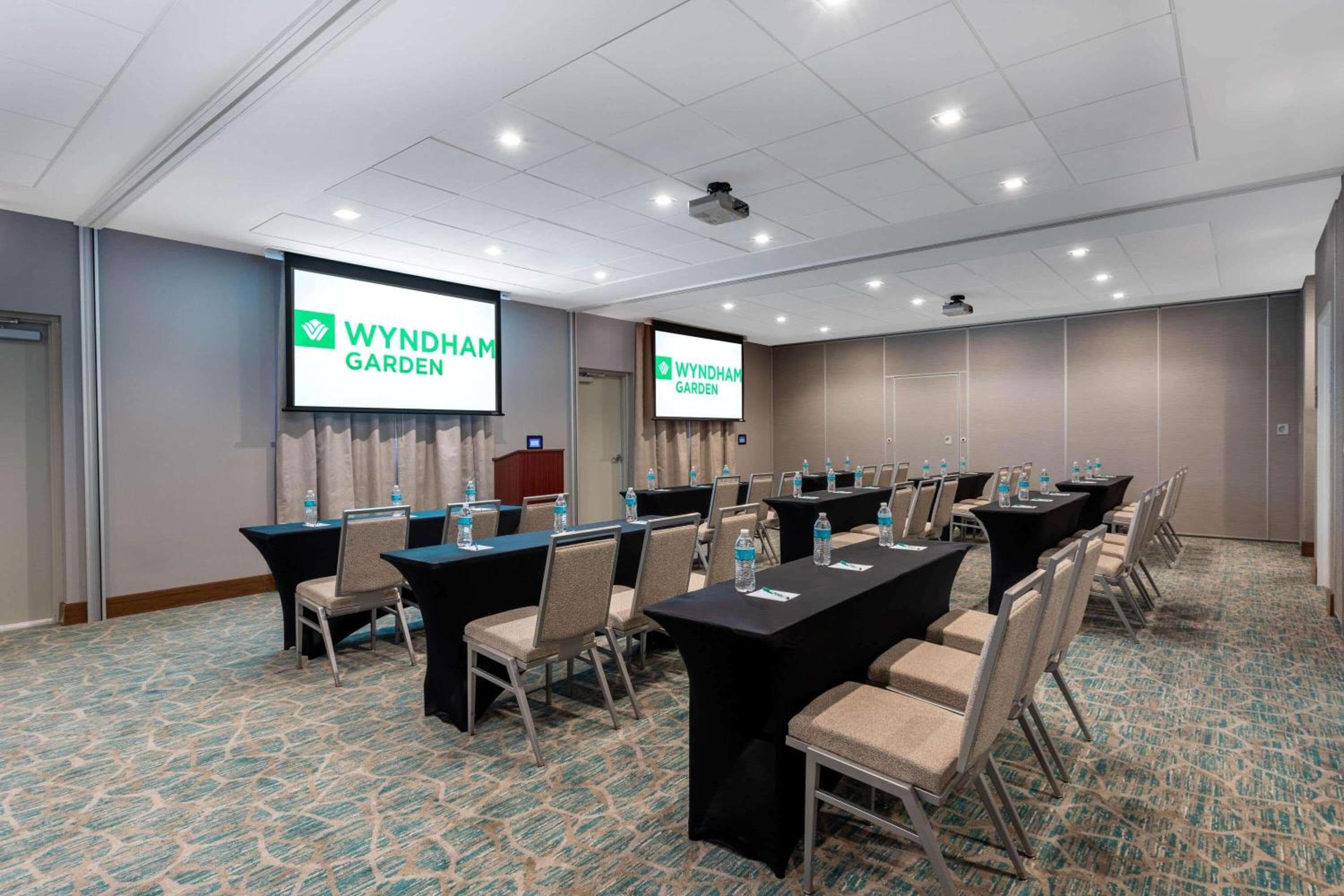Wyndham Garden Aeropuerto Internacional de Miami — 18