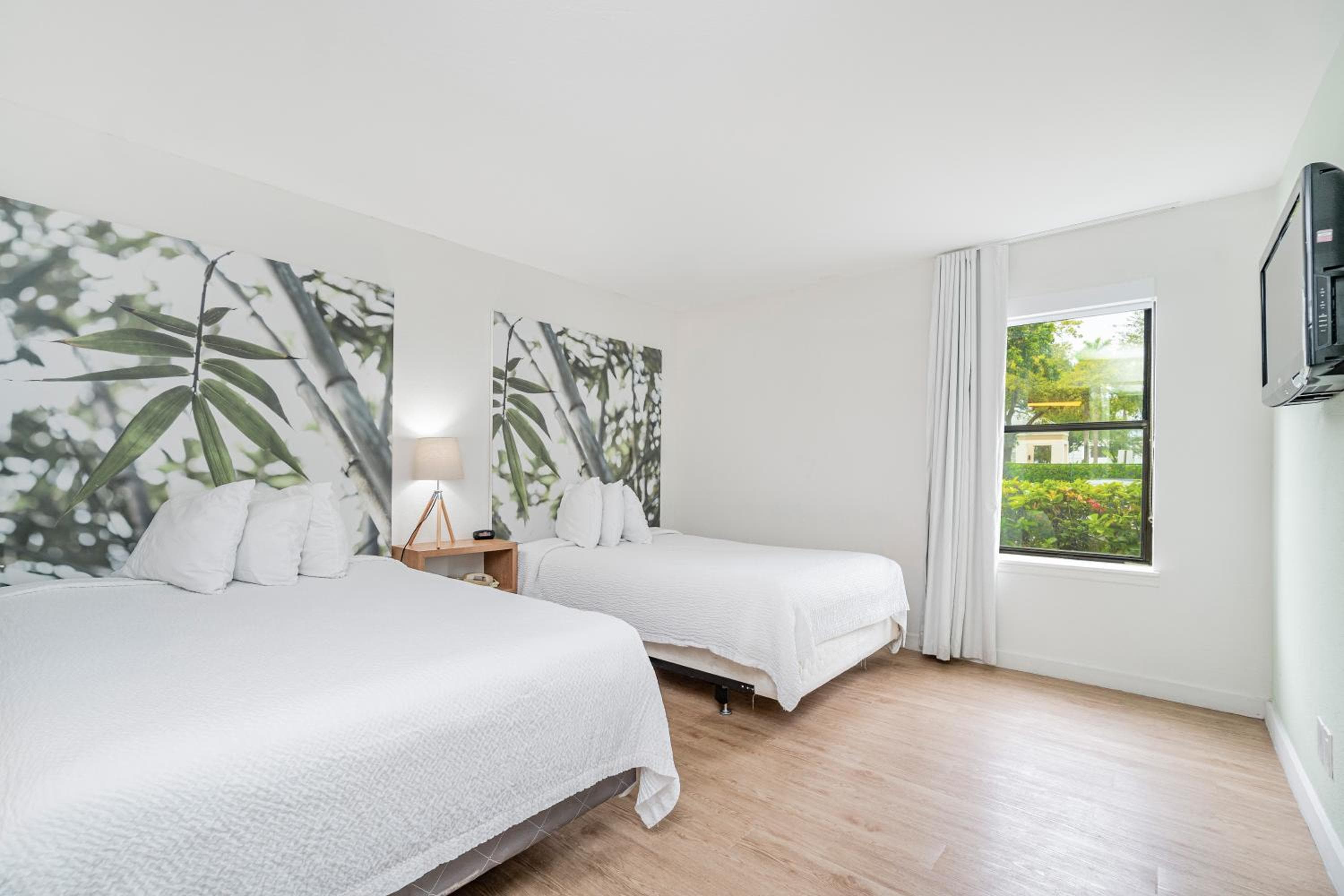 Doral Inn & Suites Miami Aeroporto Ovest — 12