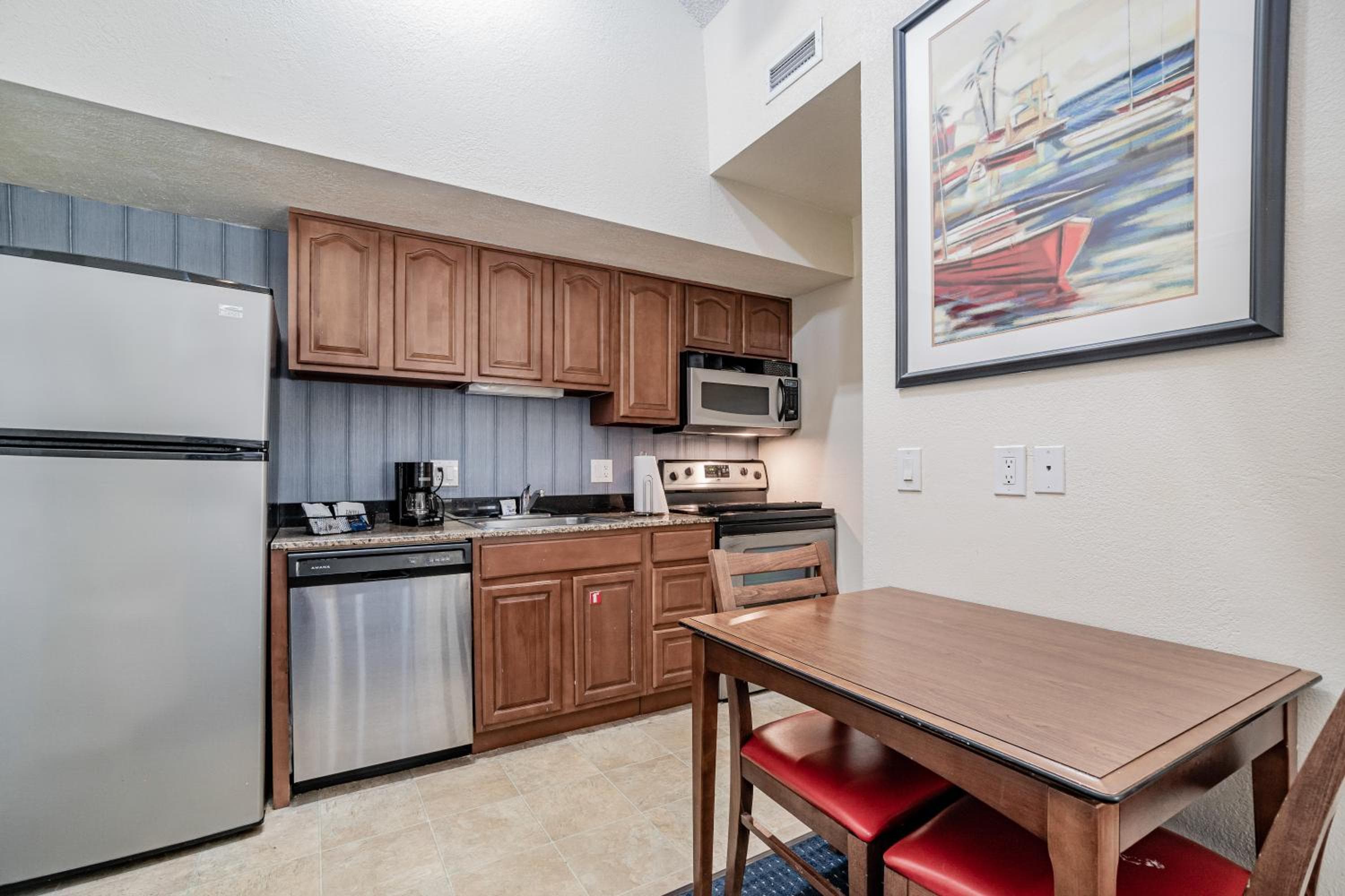Doral Inn & Suites Miami Airport West — 21