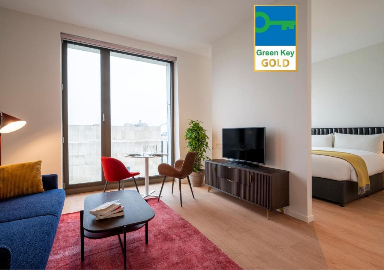 PREMIER SUITES Amsterdam — 24