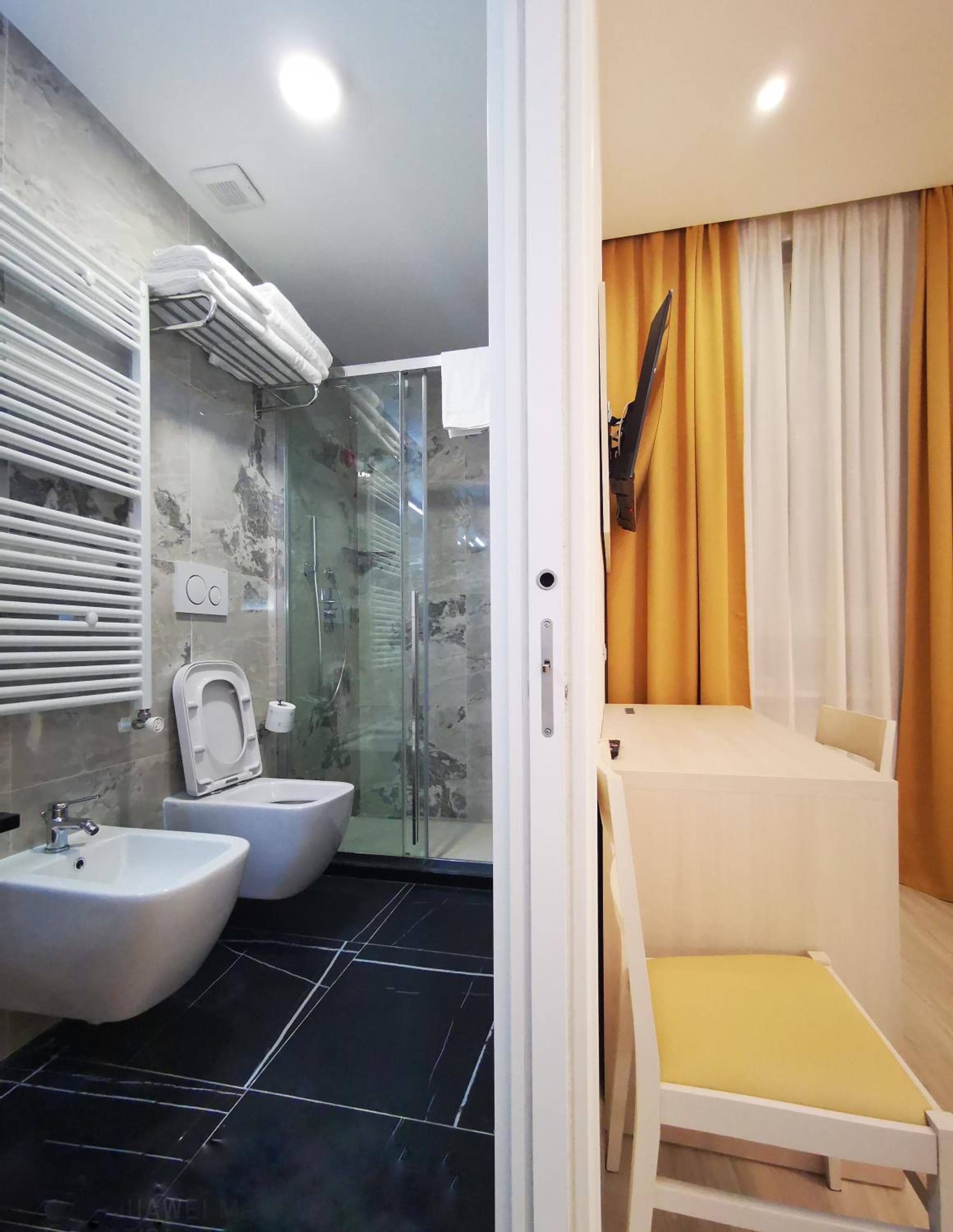 Hotel Metrópoli — 21