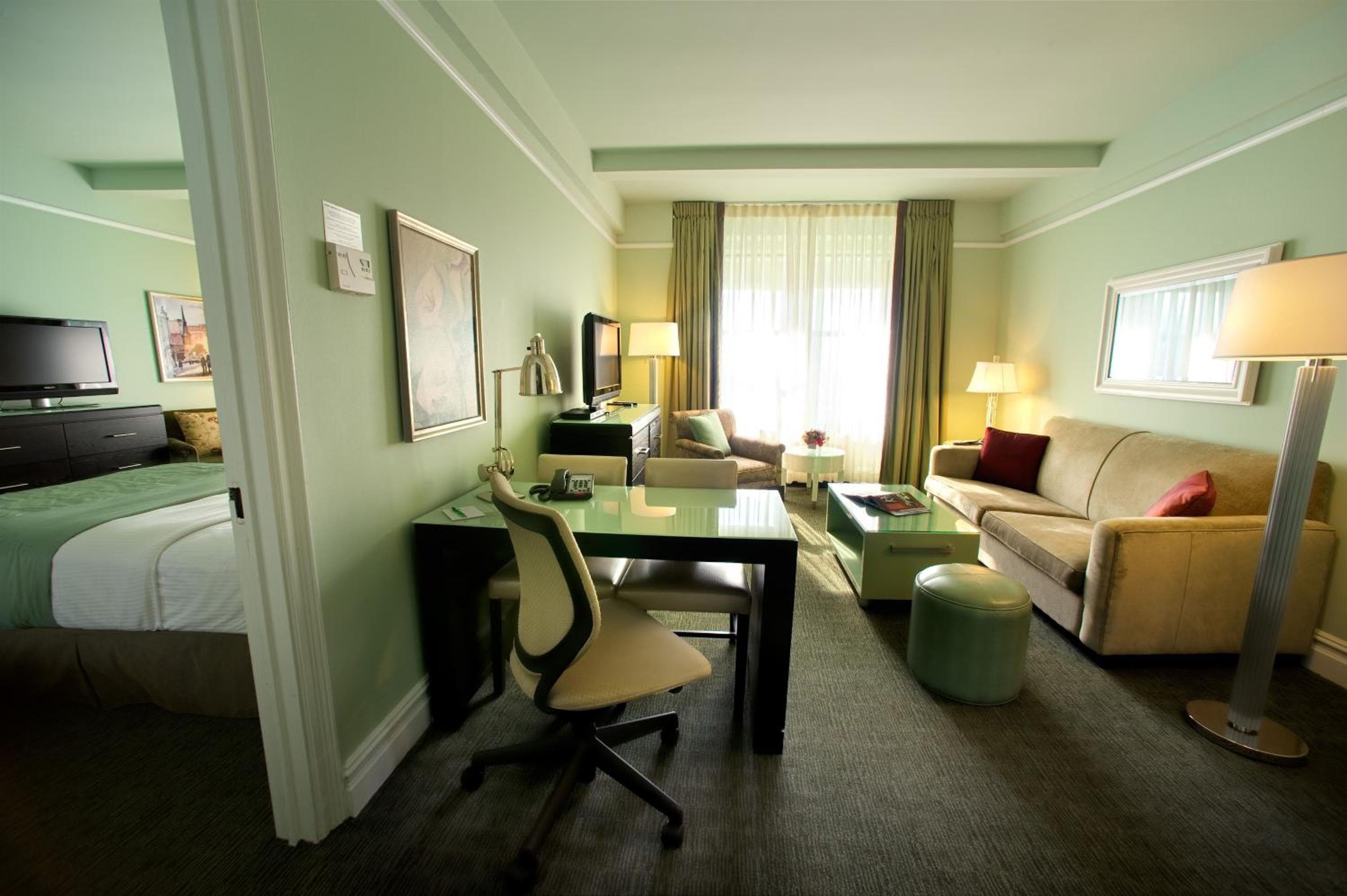 Hotel Beacon — 11
