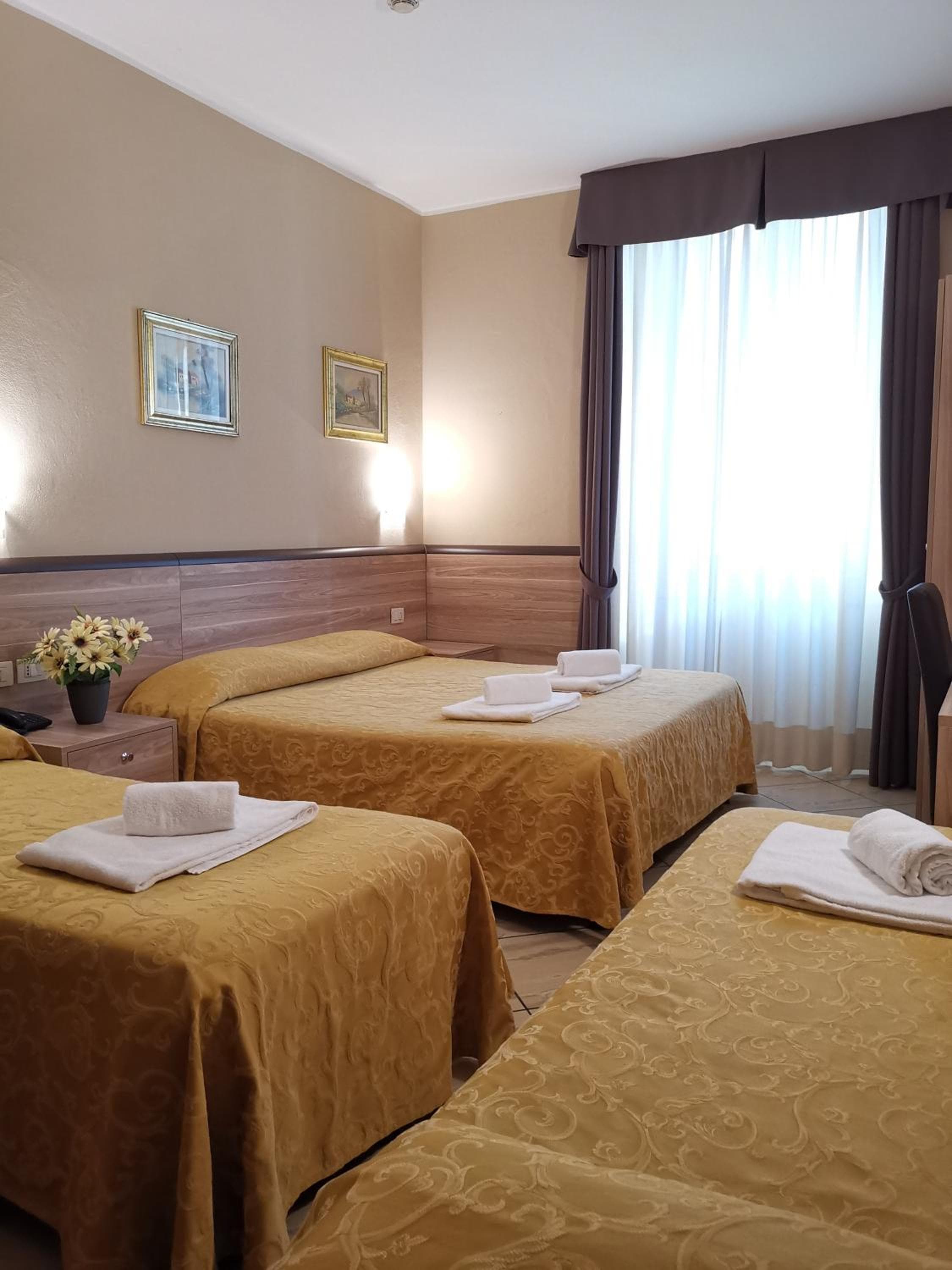 Hotel Brianza — 2