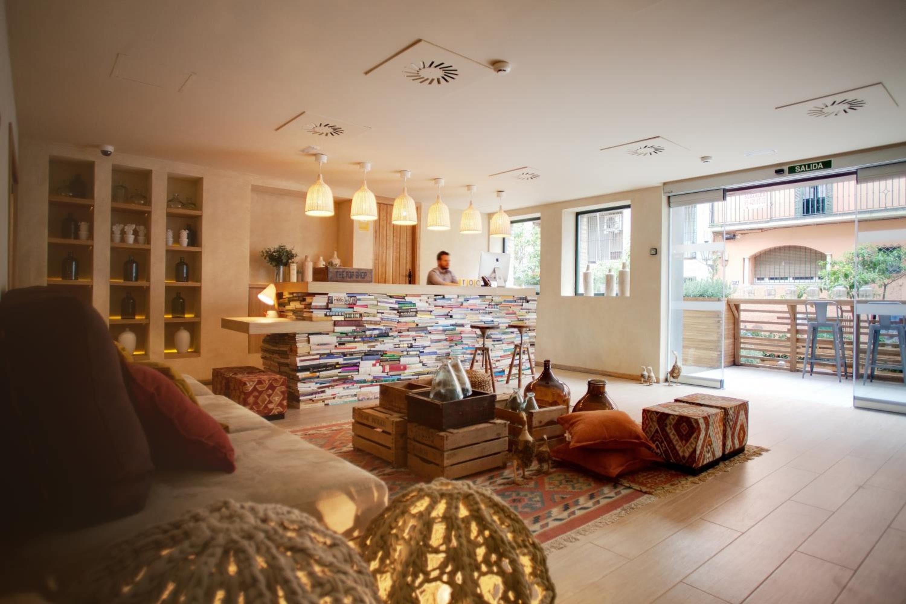 Toc Hostel Sevilla — 21