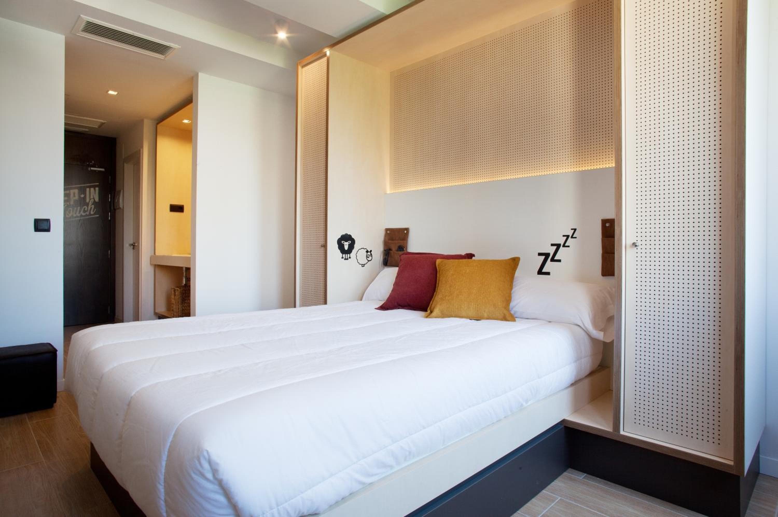 Hostal Toc Sevilla — 17