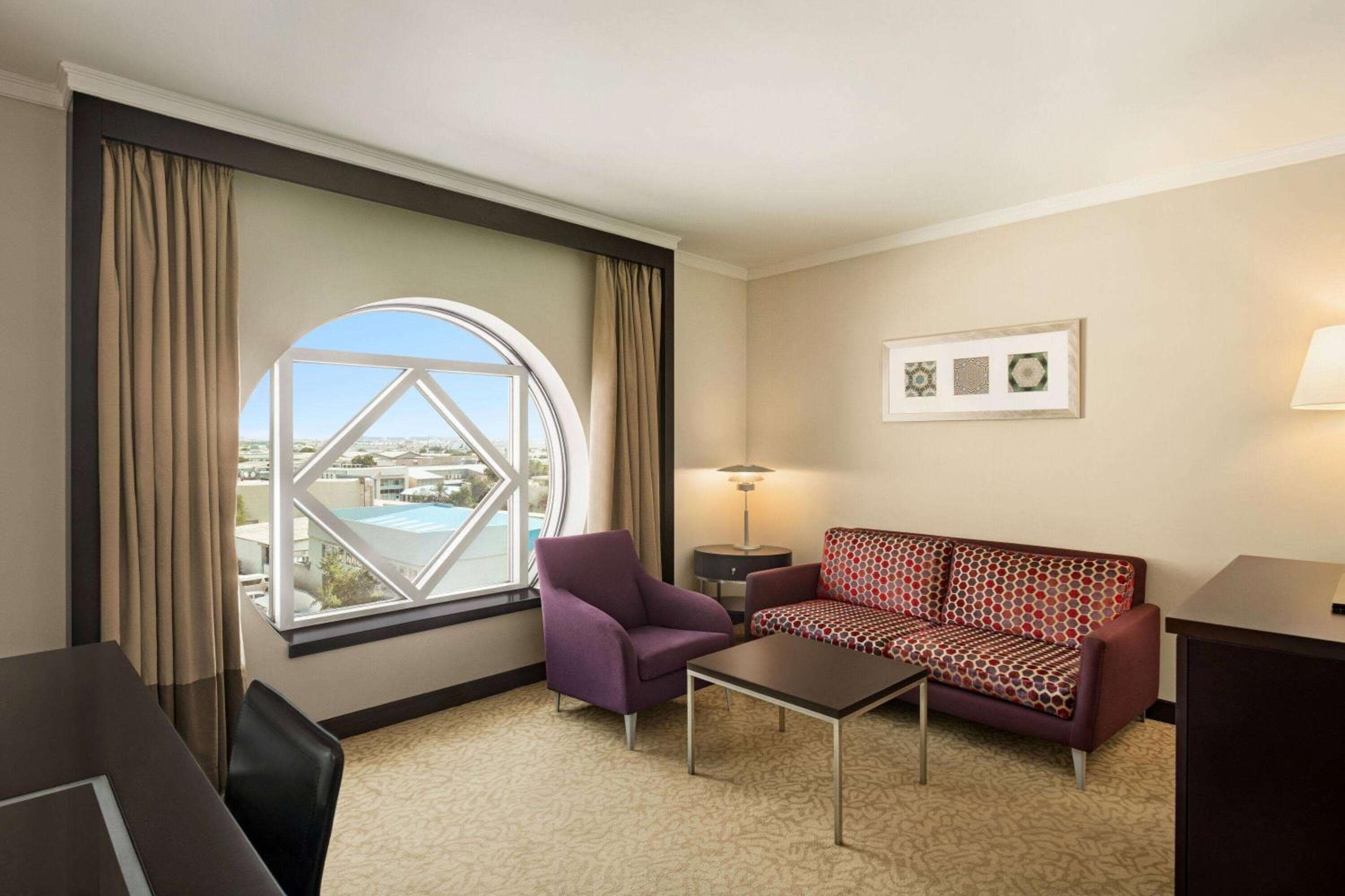 Ramada Plaza by Wyndham Dubai Deira — 3