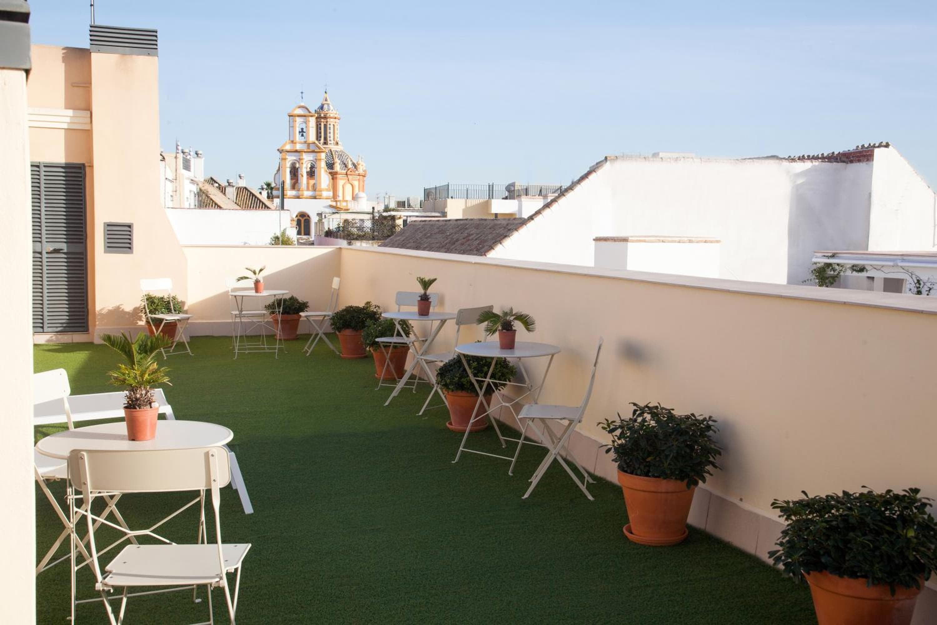 Guzman El Bueno Suites — 25