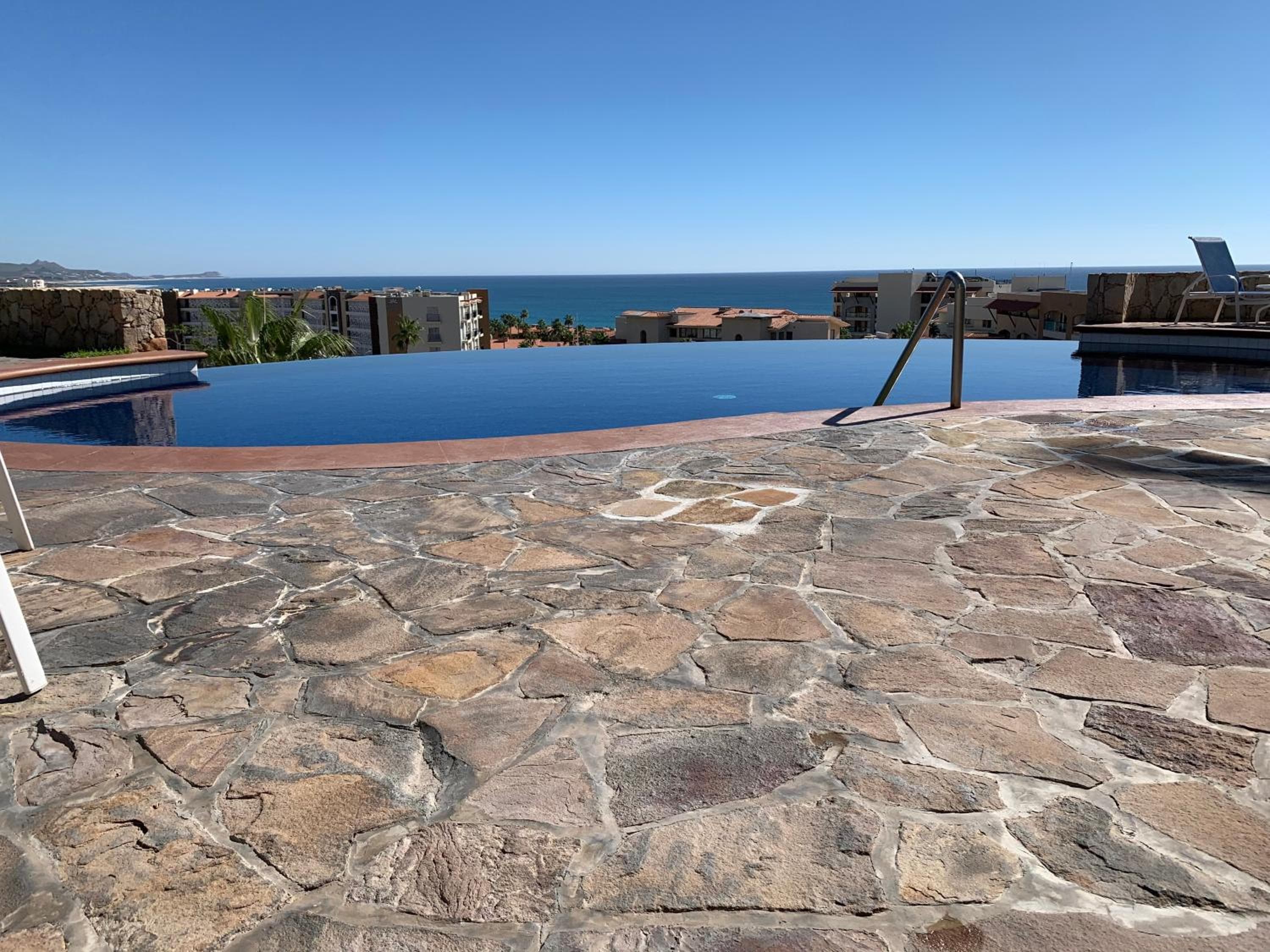 Condominio con vista al mar en Cabo ¡Crea recuerdos! — 3
