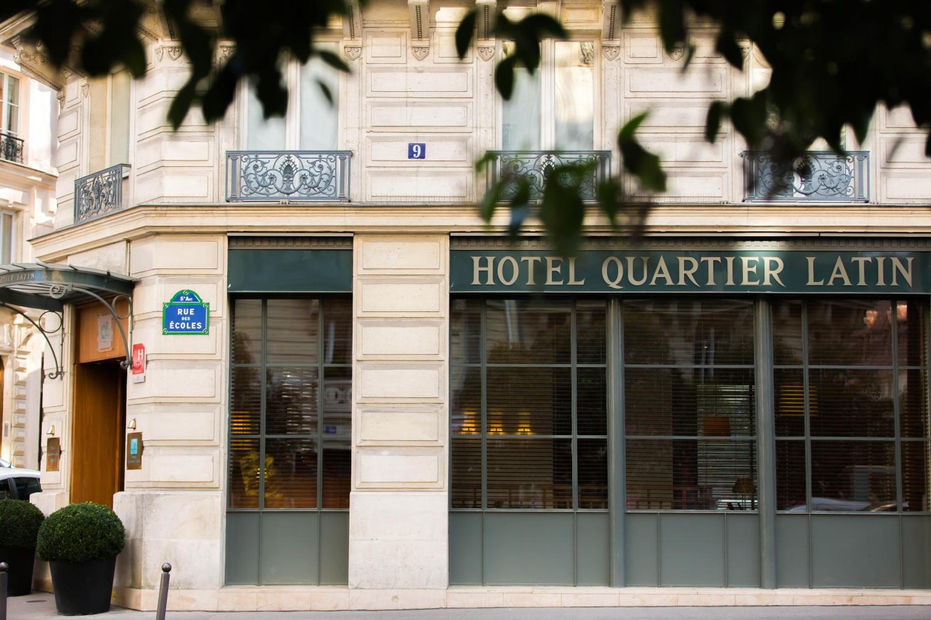 Hôtel Quartier Latin — 1