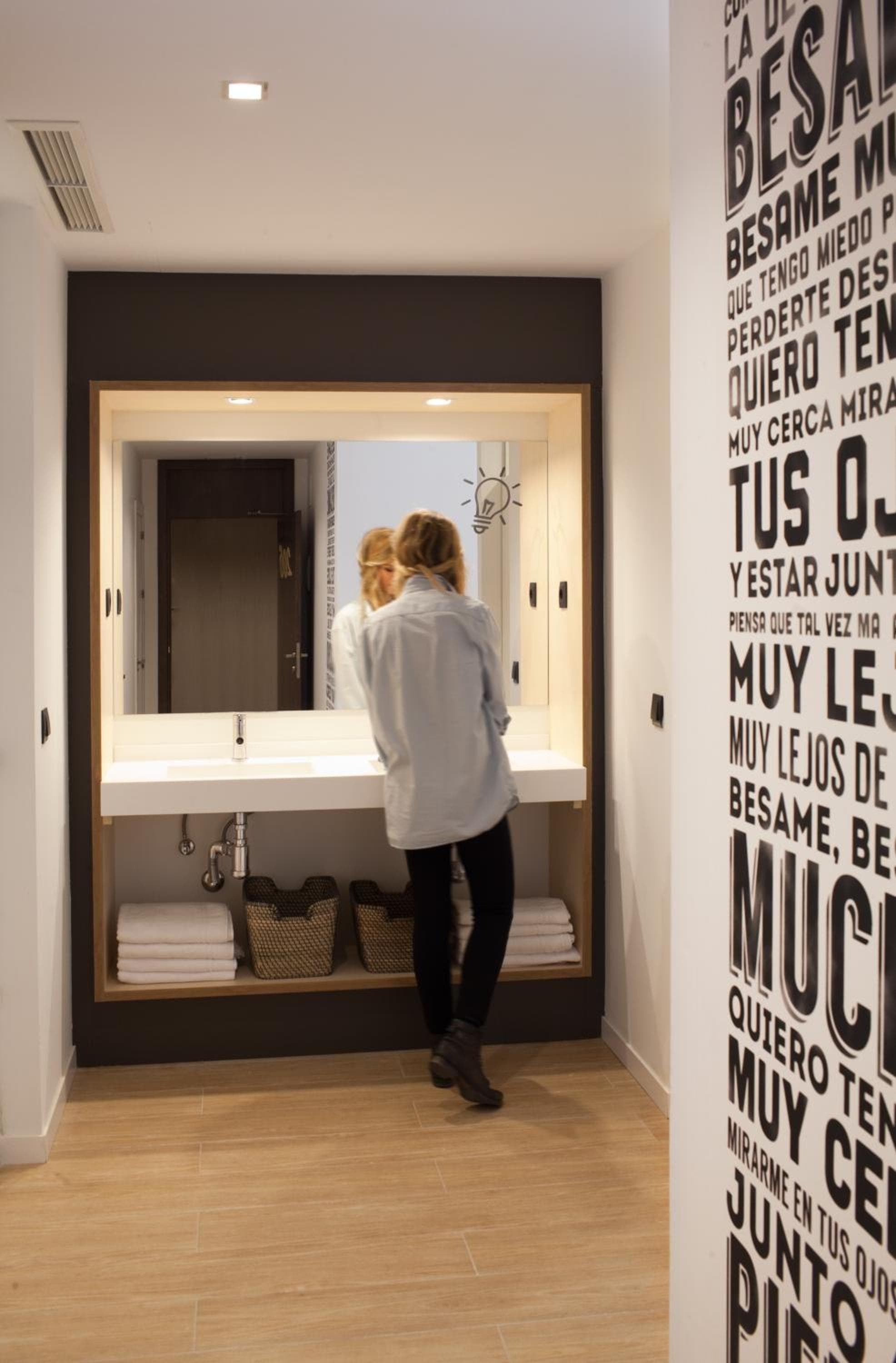 TOC Hostel Barcelona — 15