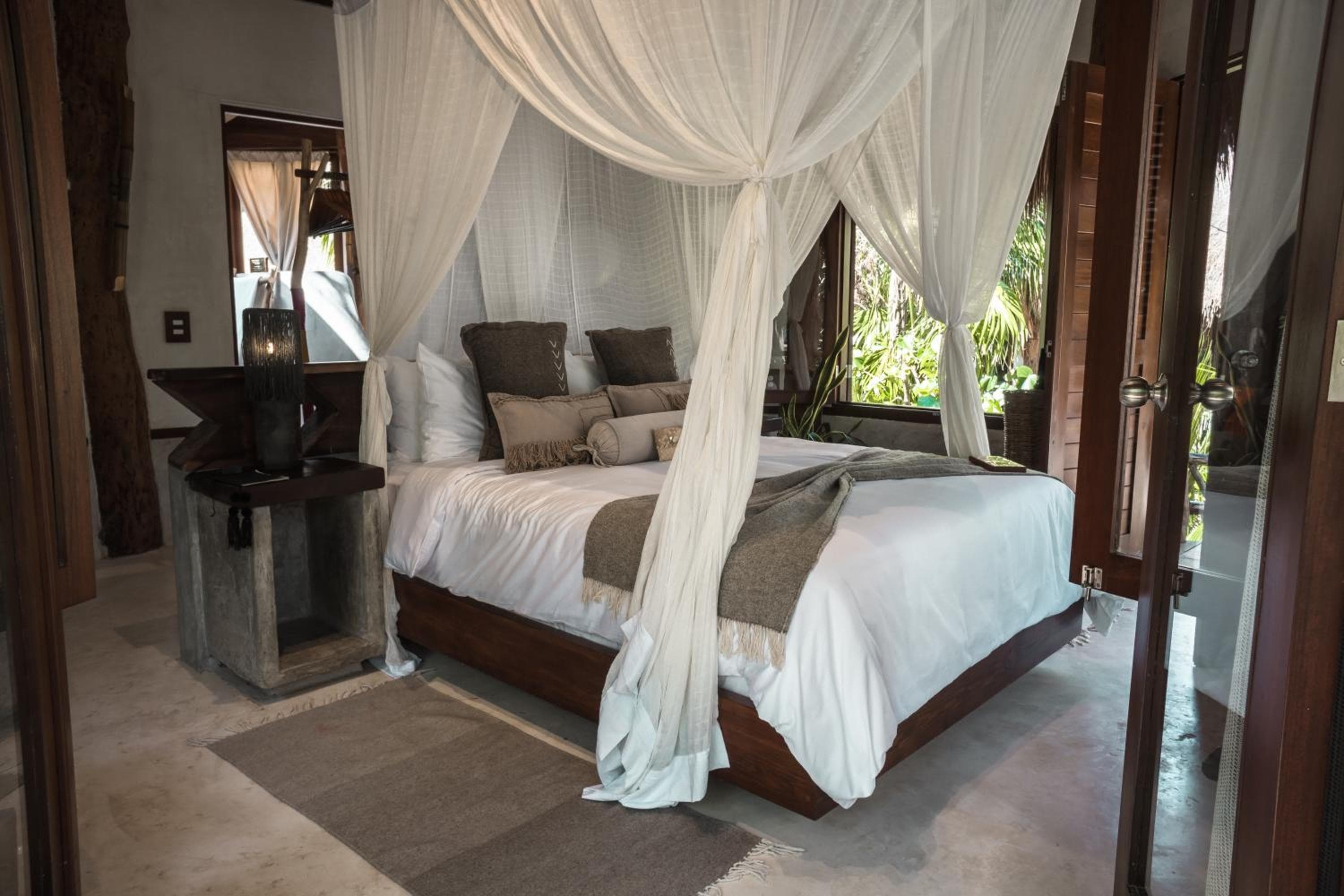 Delek Tulum — 27