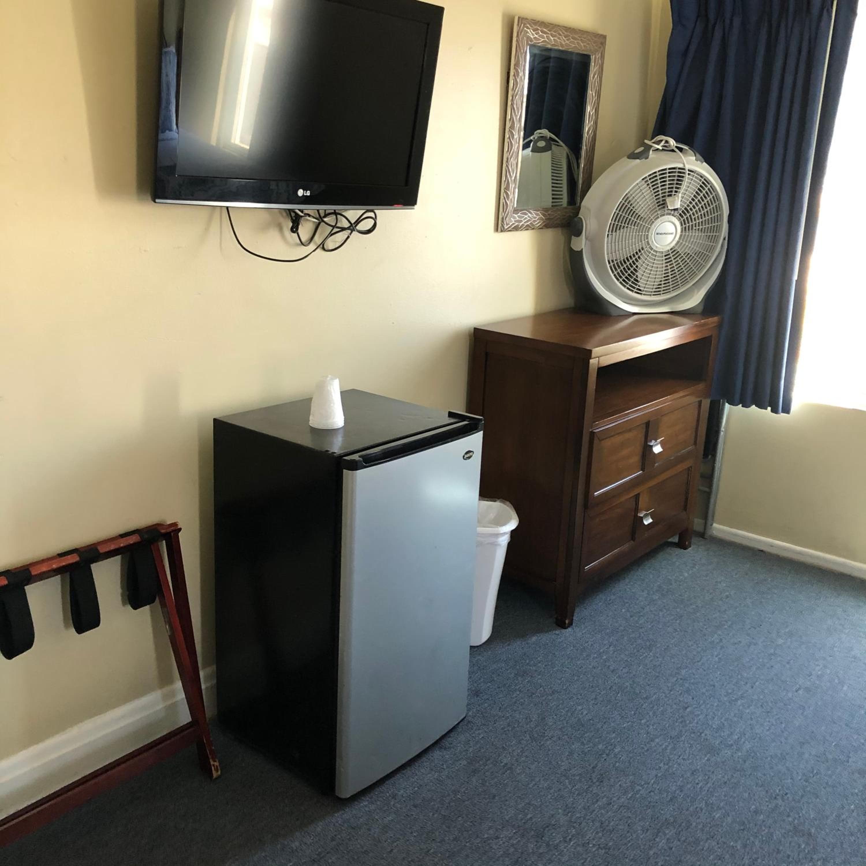 Motel Paradise — 18