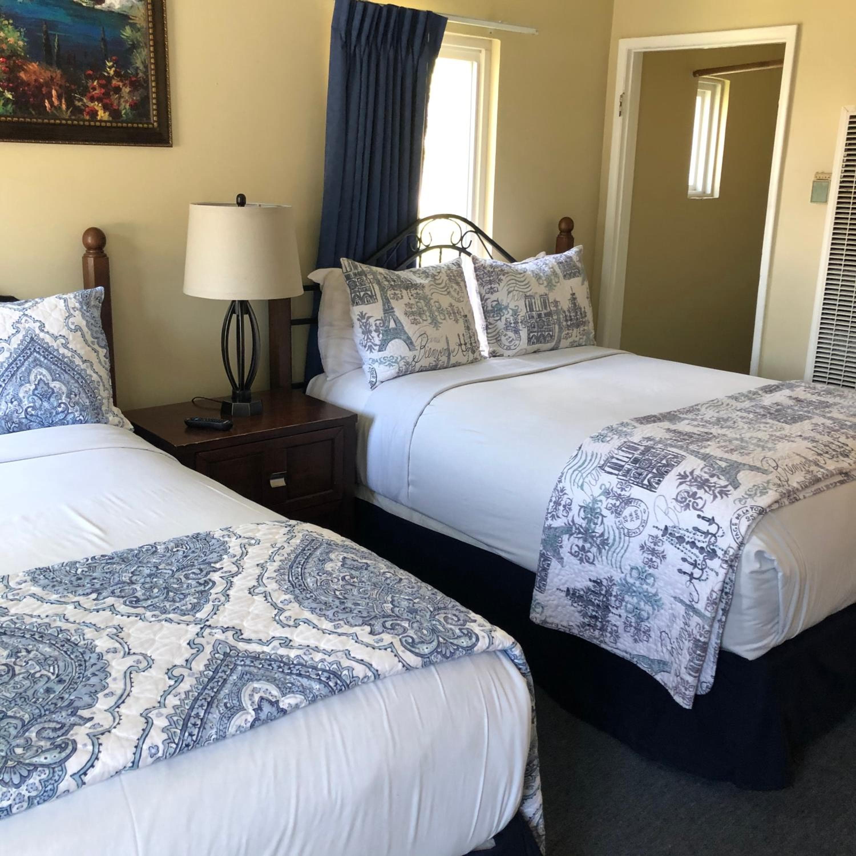 Motel Paradise — 17