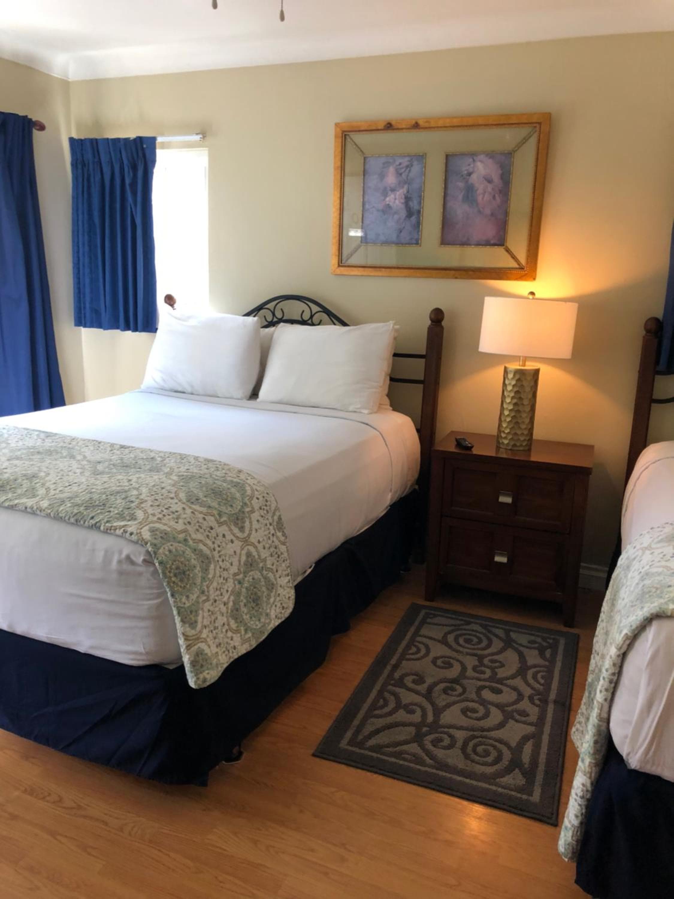 Motel Paradise — 22
