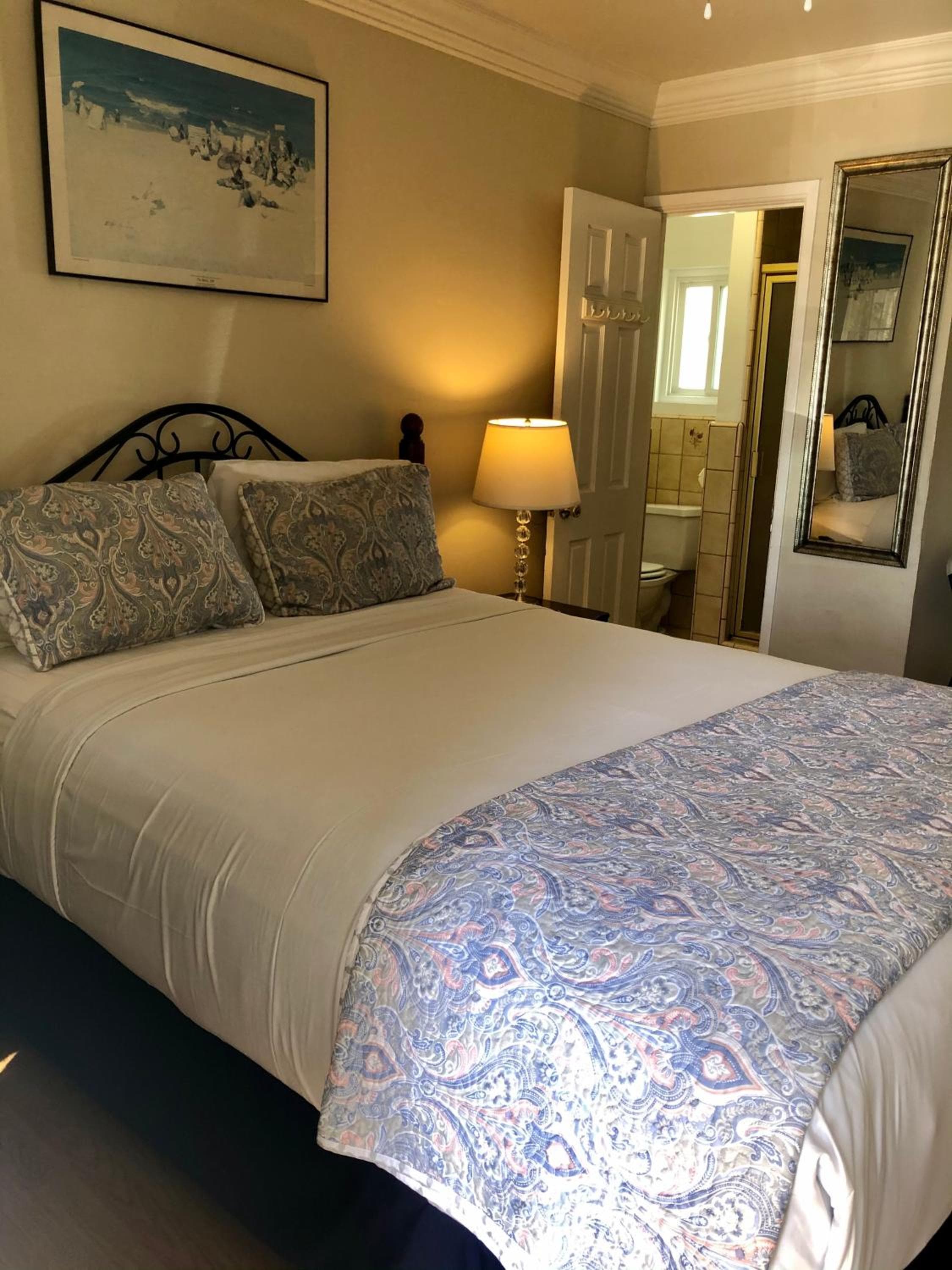 Motel Paradise — 29