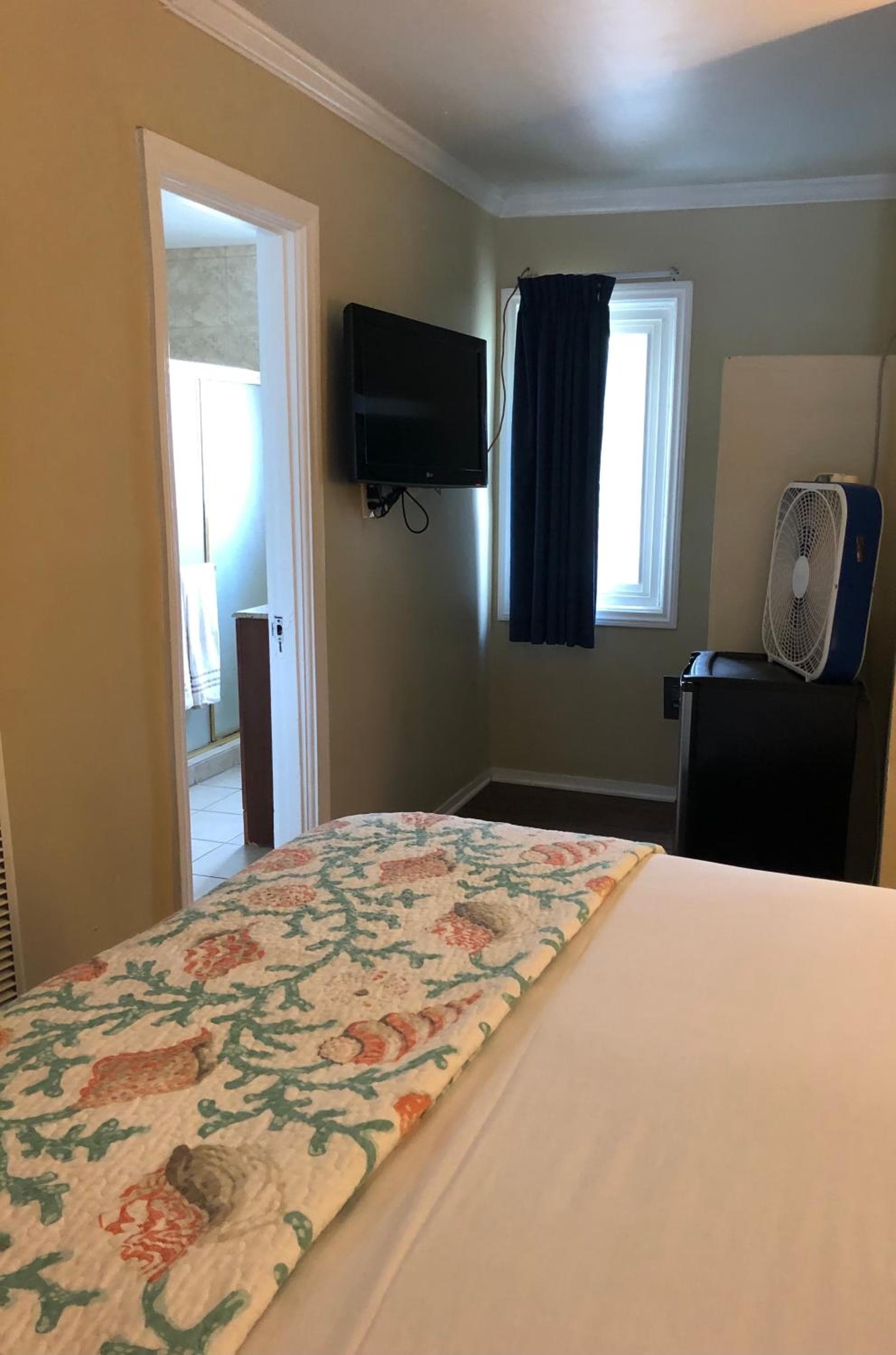 Motel Paradise — 30