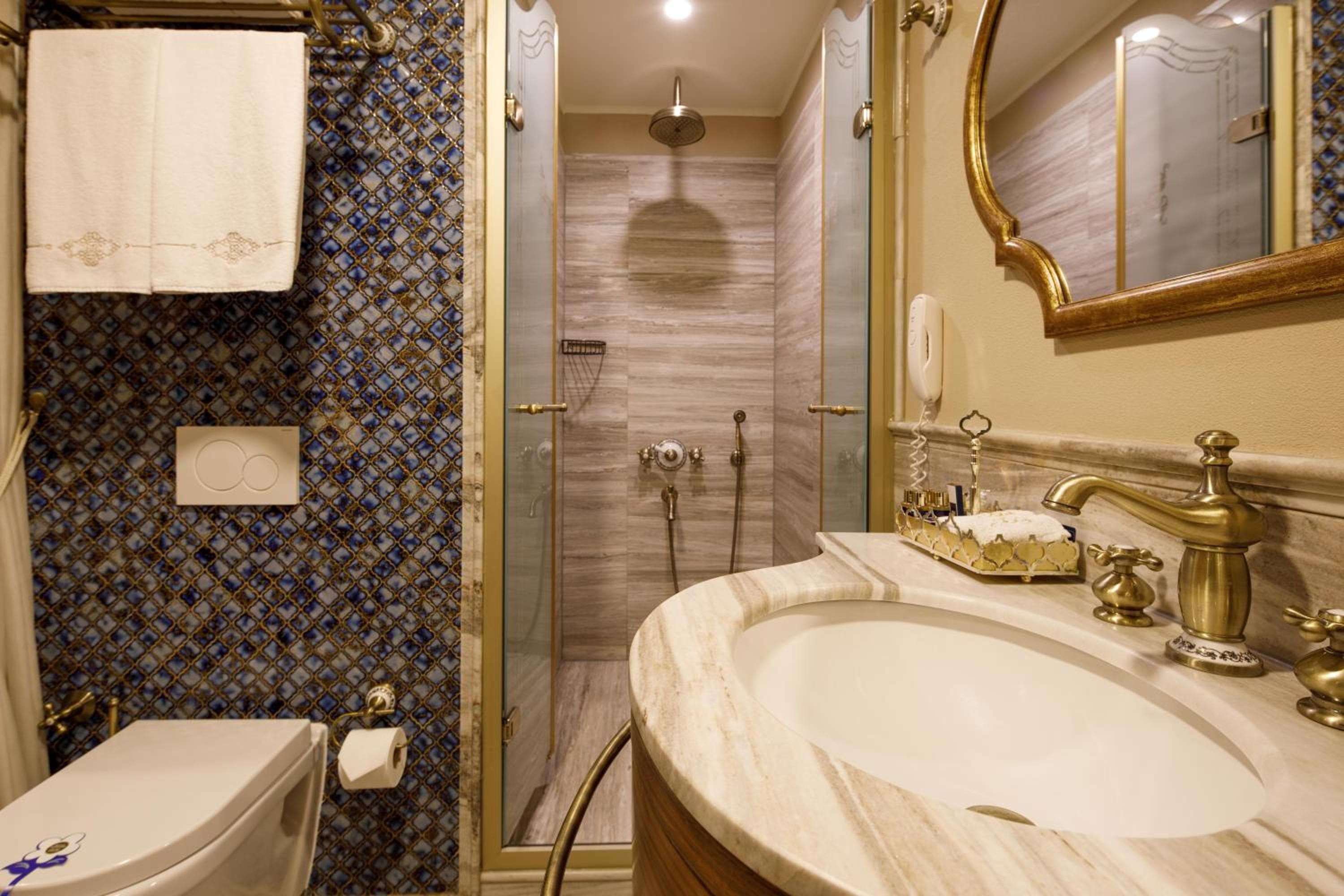 Romance Istanbul Hotel Boutique Class — 8