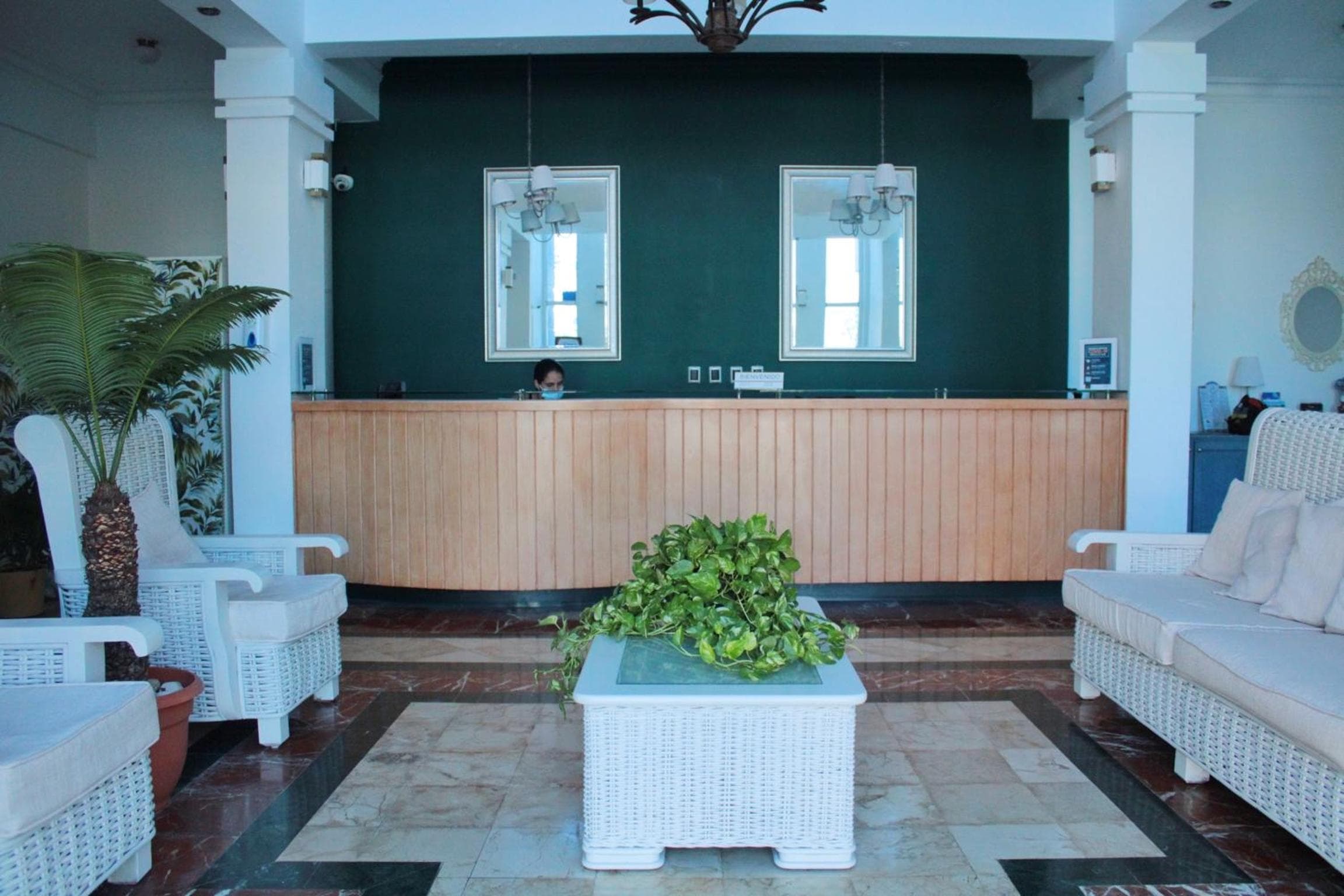 Hotel Checkin El Cortecito — 11